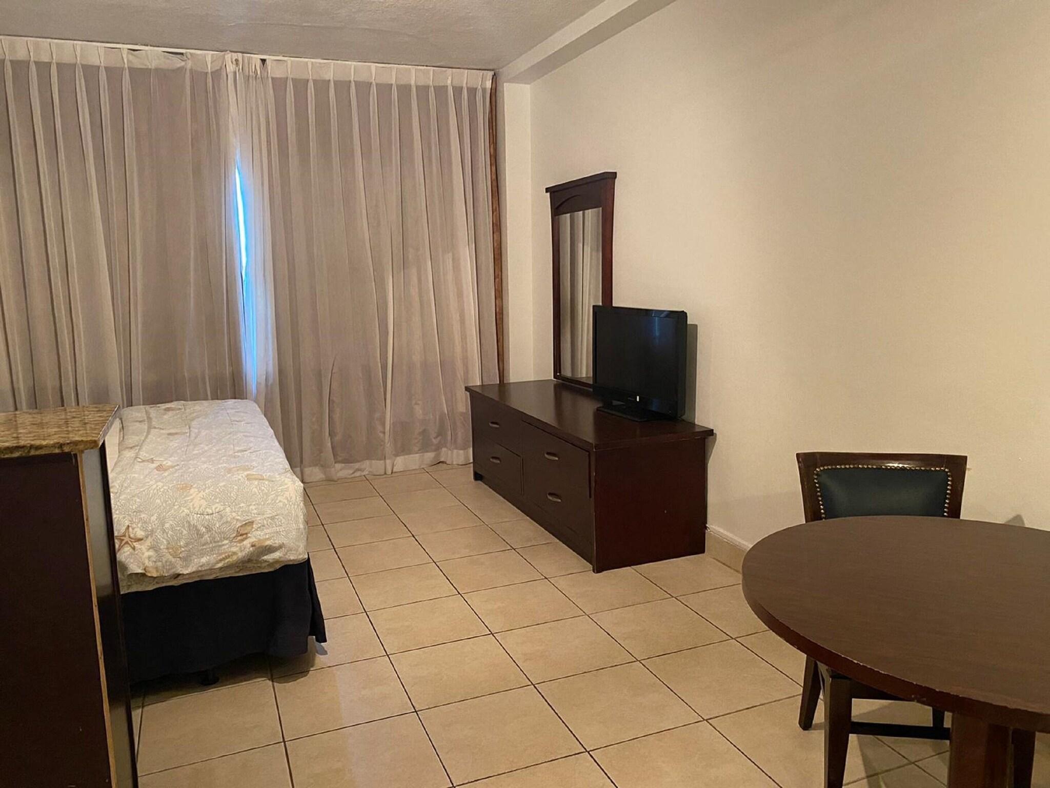 Studio Ocean View King Bed