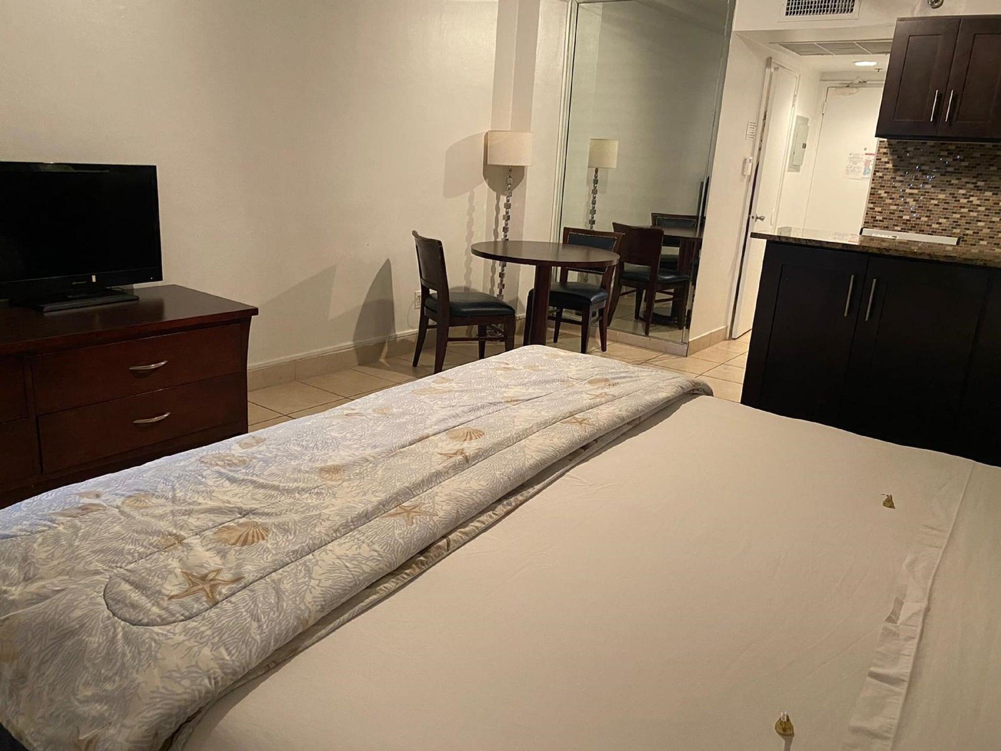 Studio Ocean View King Bed