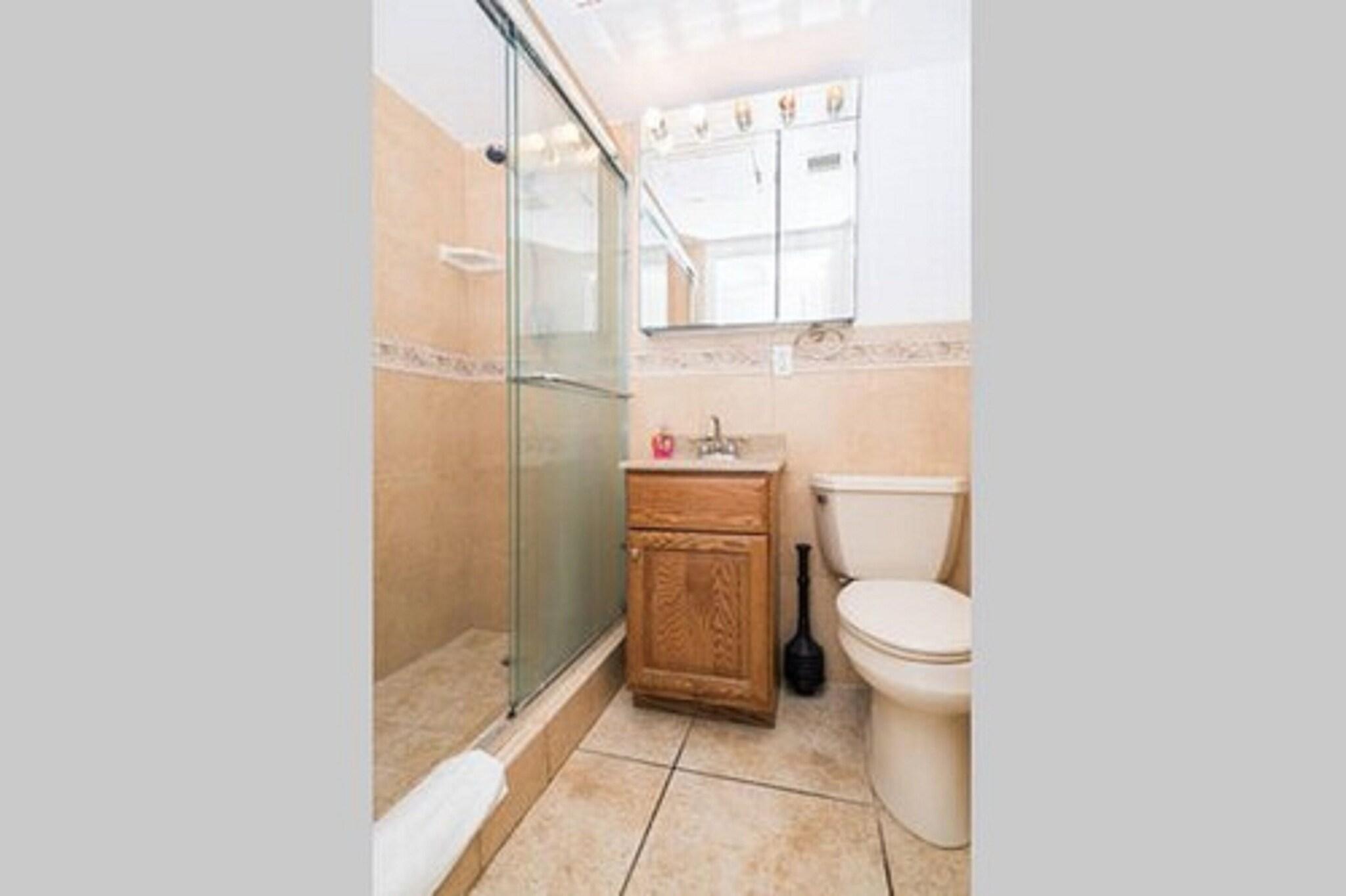 Studio Two Double Beds