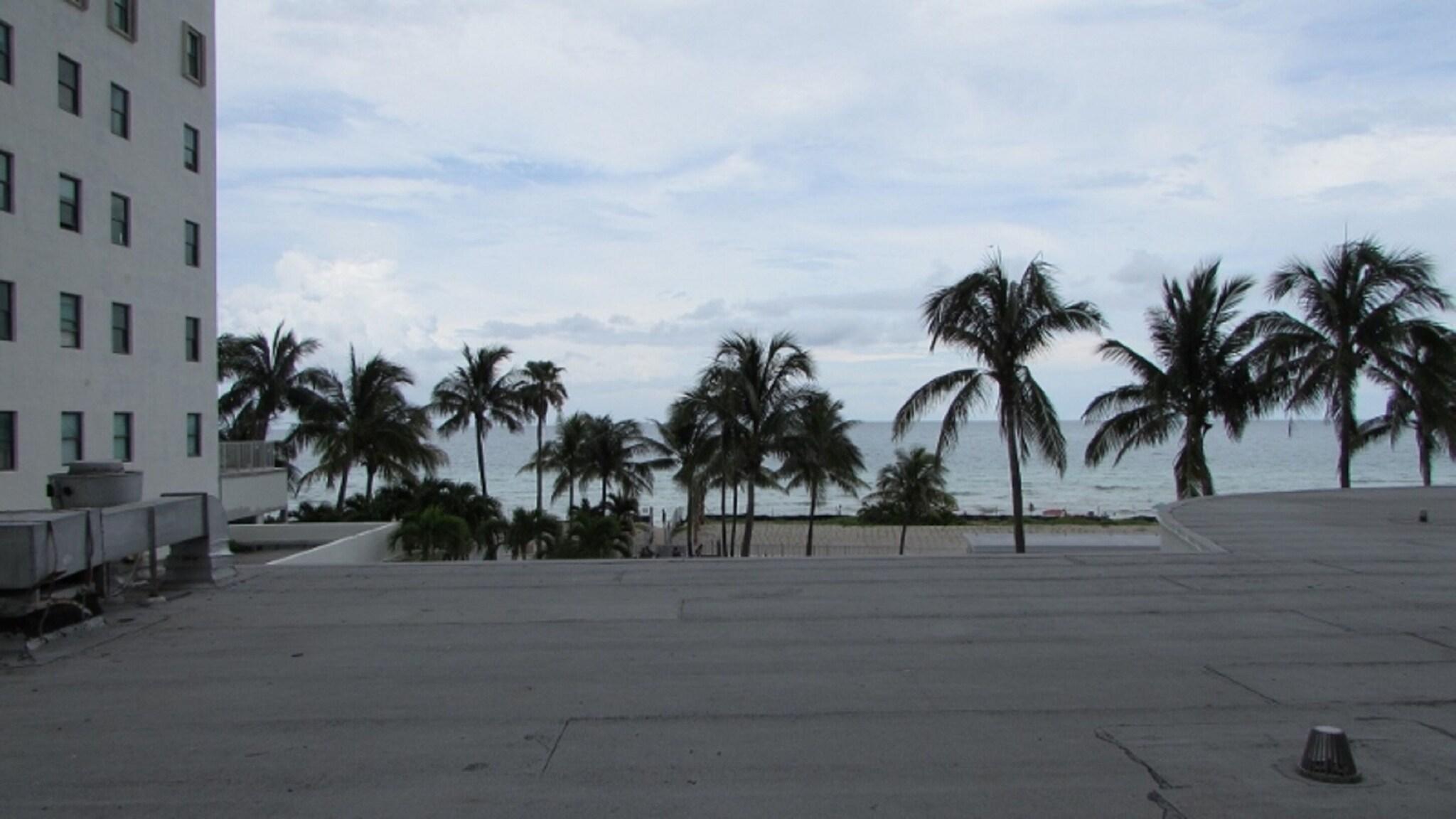 Studio Two Double Beds