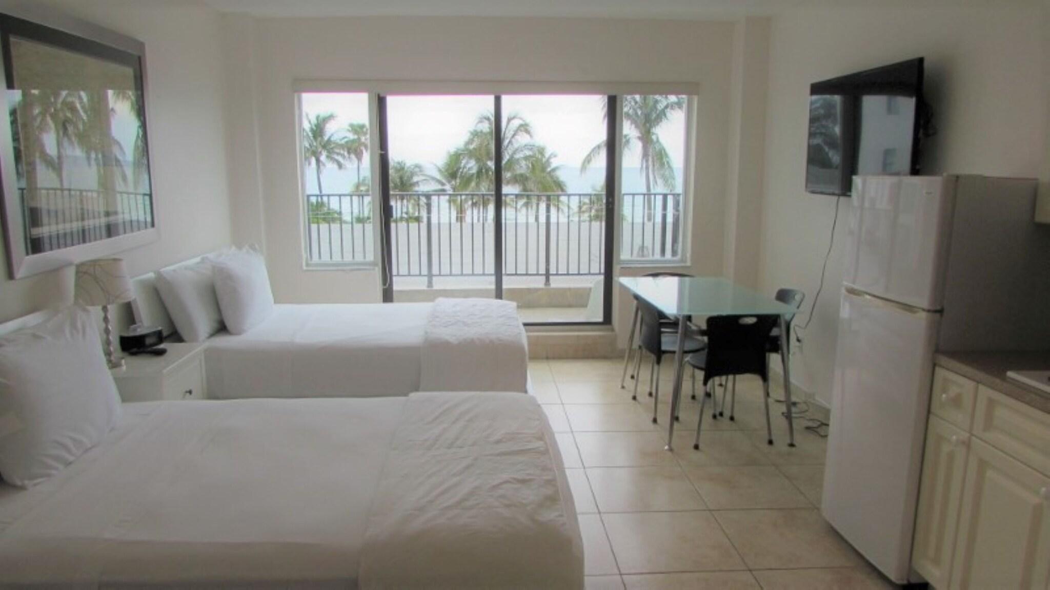 Studio Two Double Beds