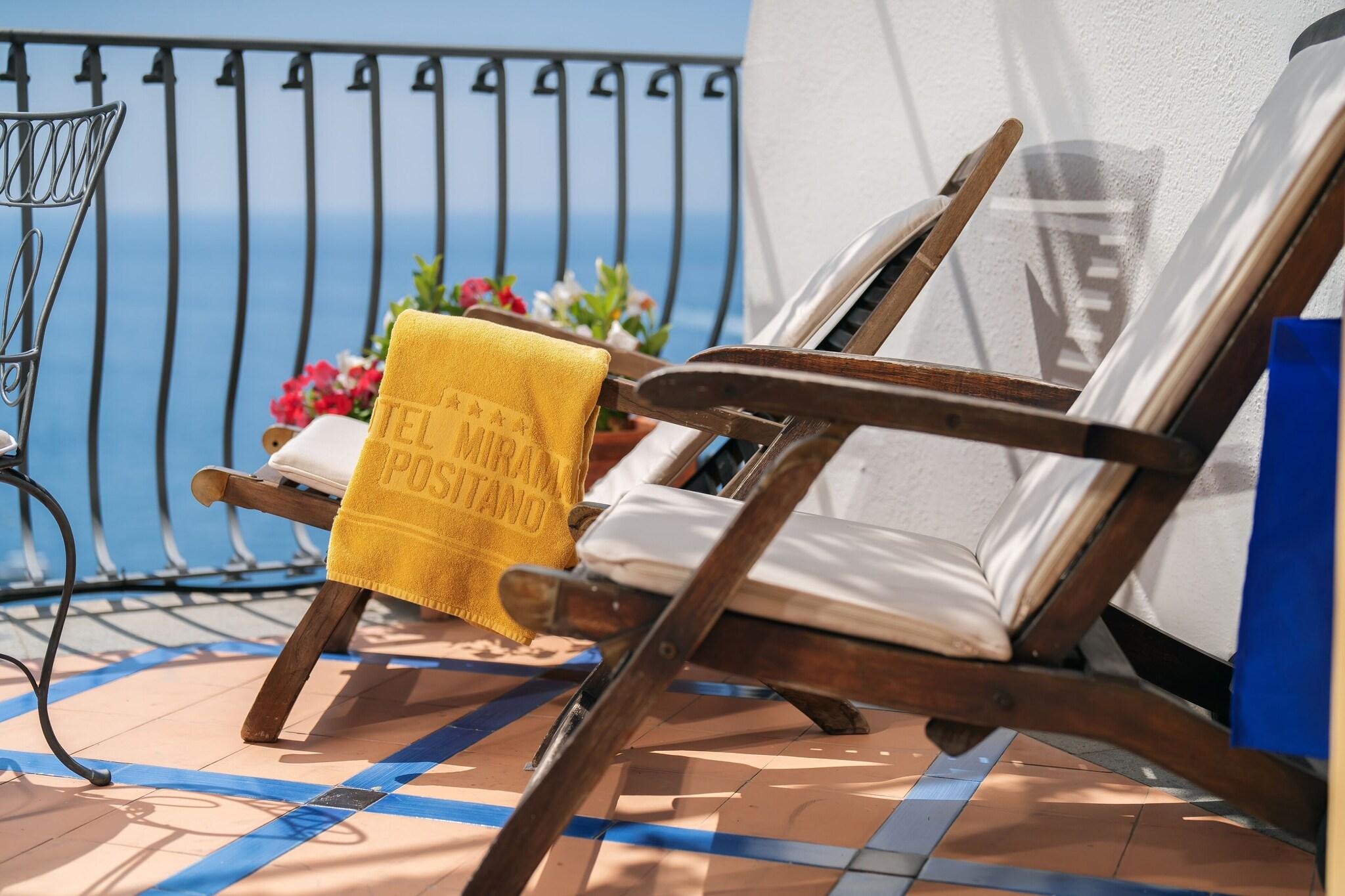 Double Deluxe Sea View with Balcony