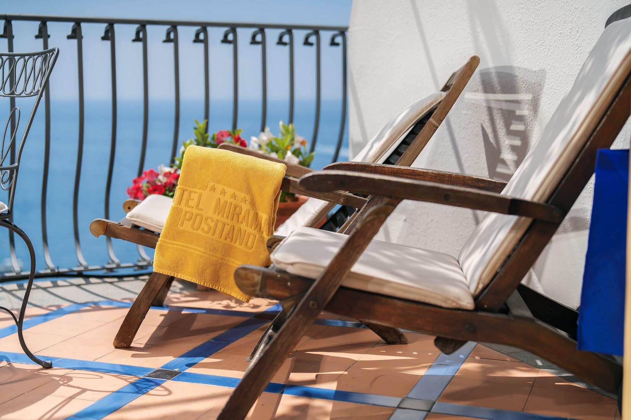 Double Deluxe Sea View with Balcony