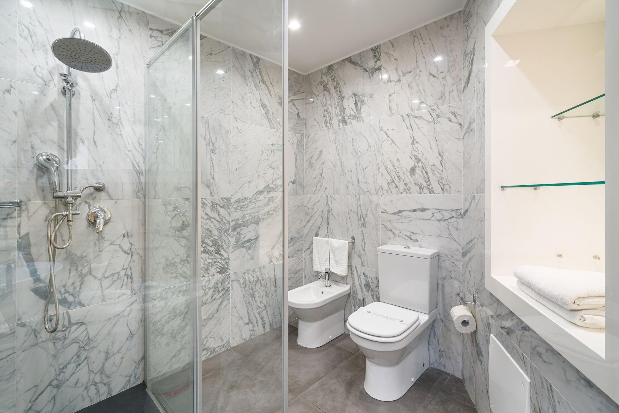 Double Deluxe Queen Bed