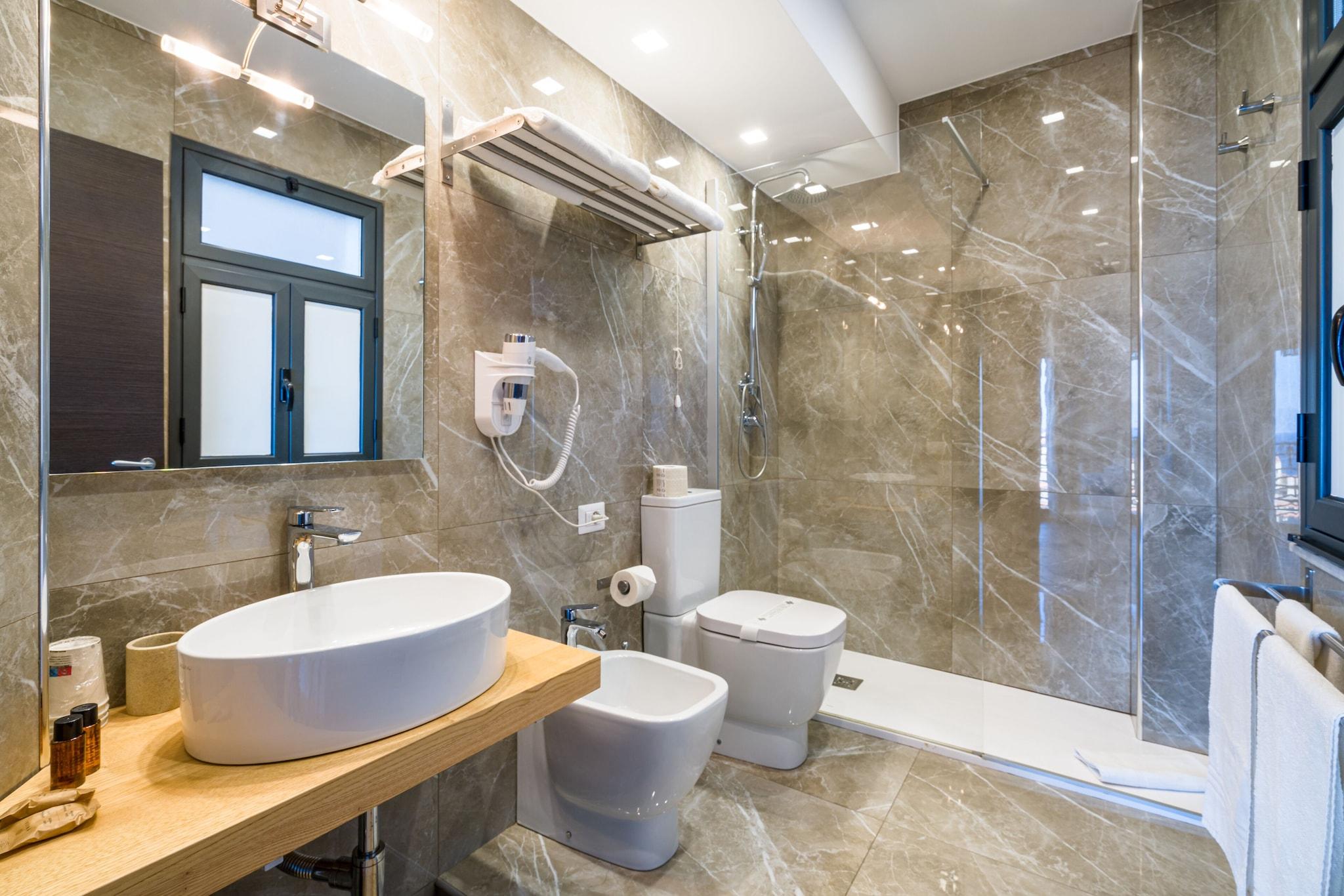 Quadruple Two Queen Beds