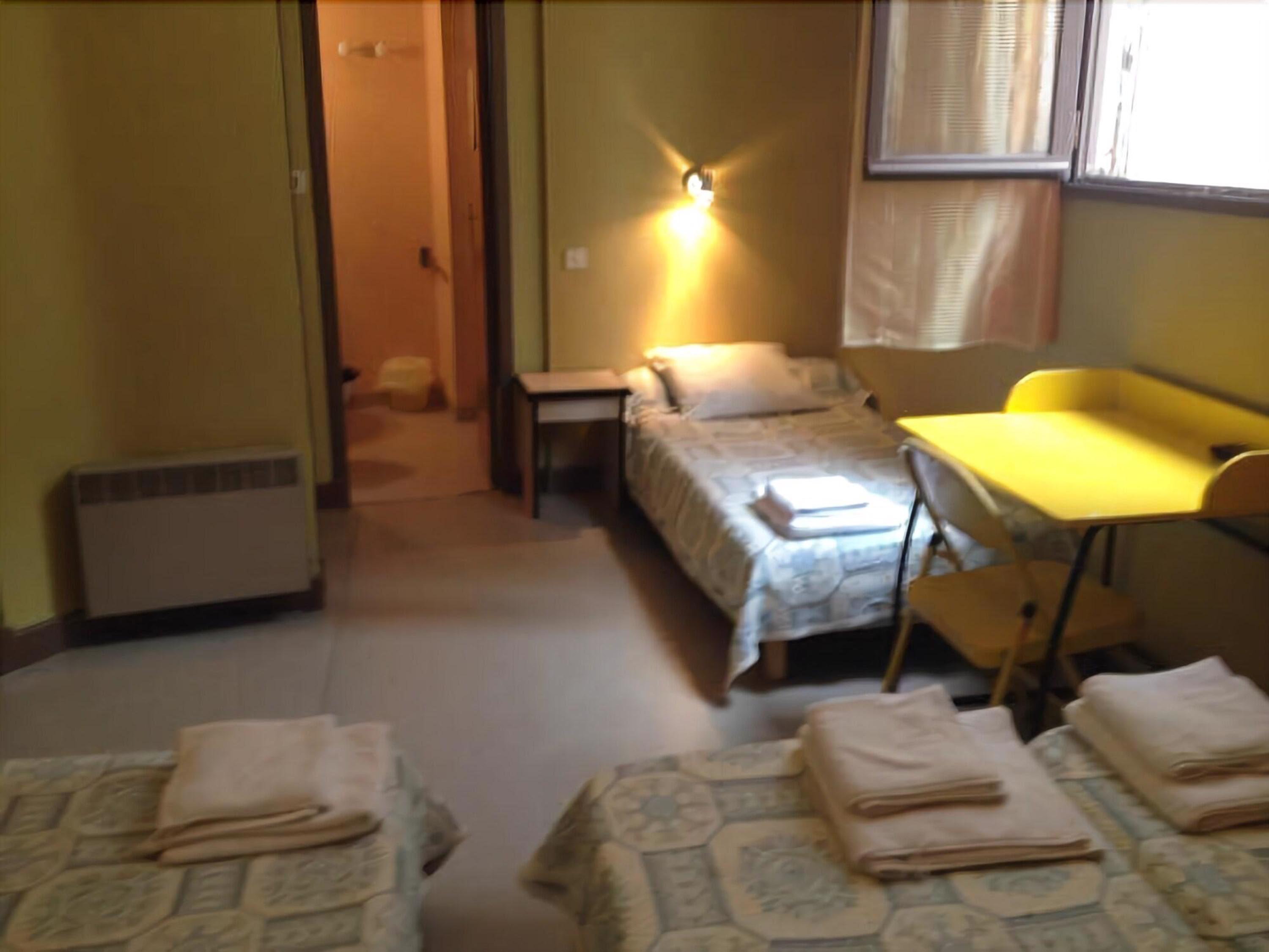 Family Room Capacity 5