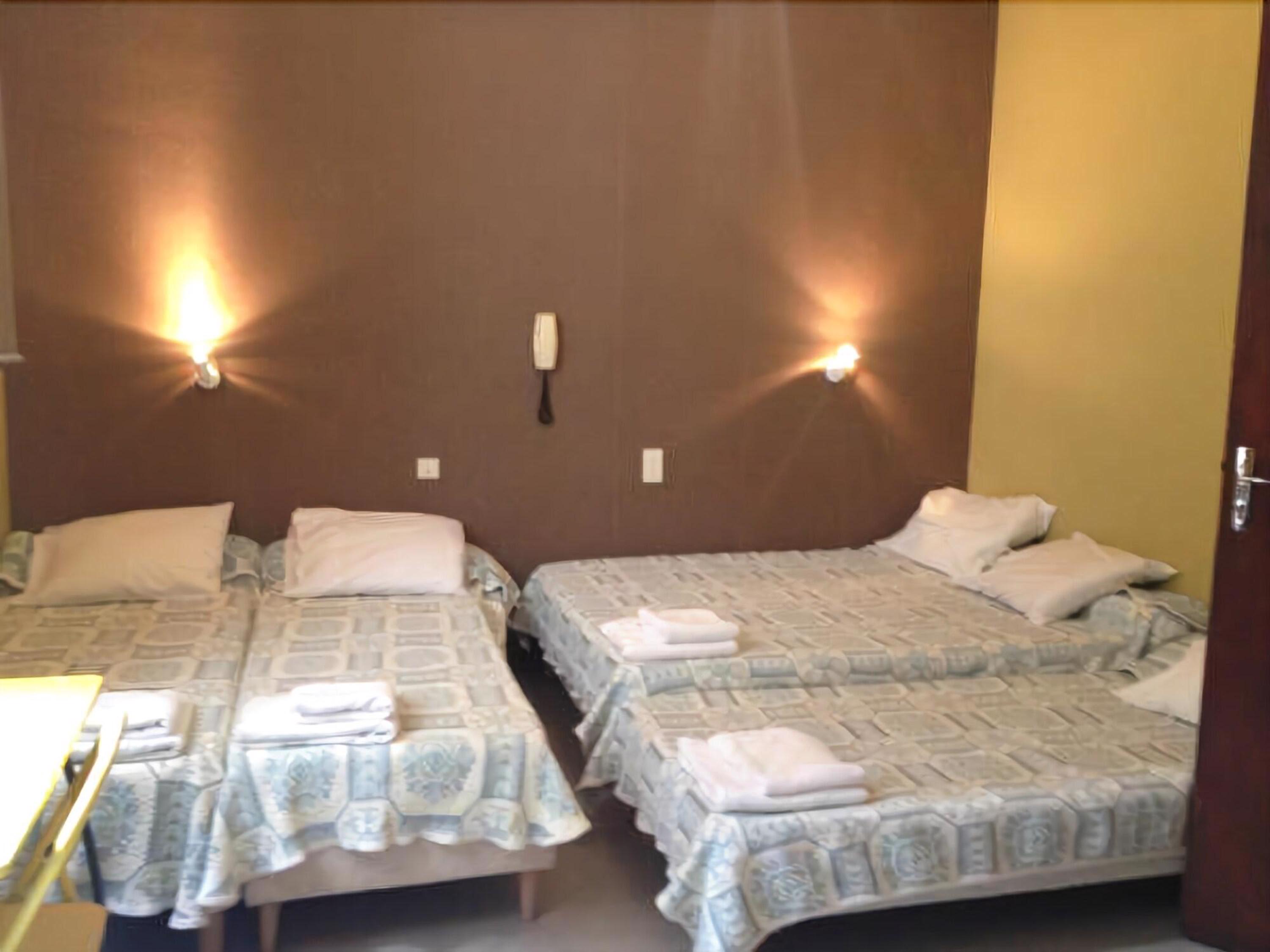 Quadruple Capacity 4