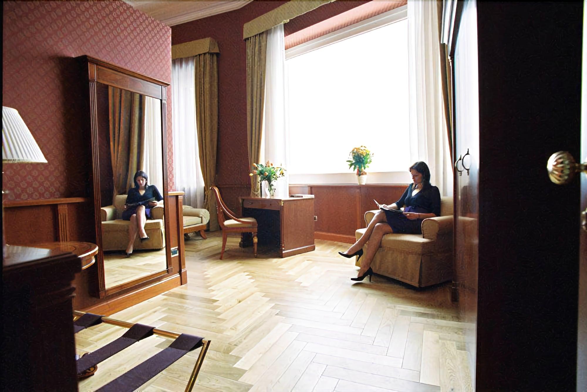 Junior Suite Standard