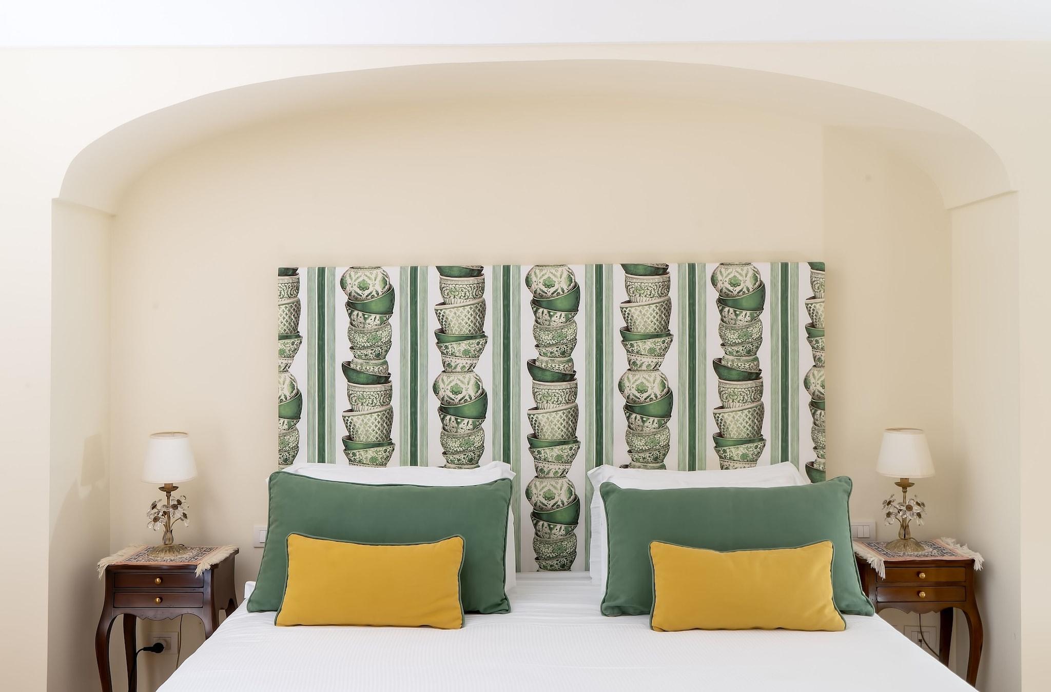 Suite Sea View King Bed