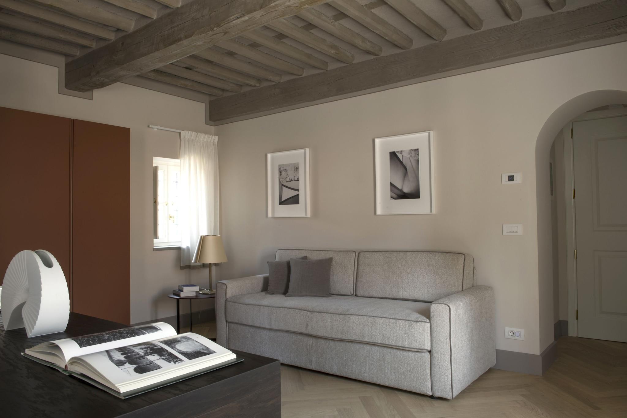 Double Deluxe King Bed