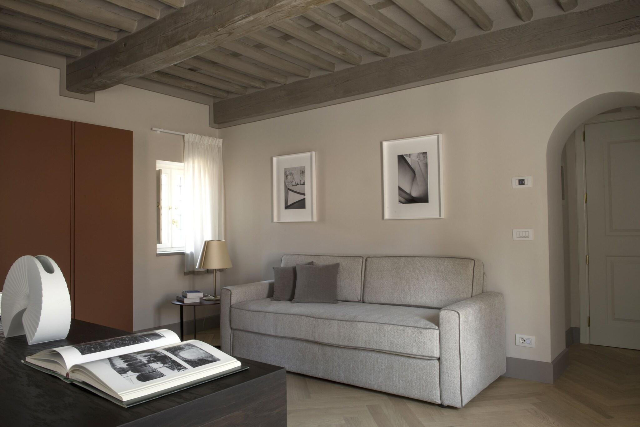 Double Deluxe King Bed