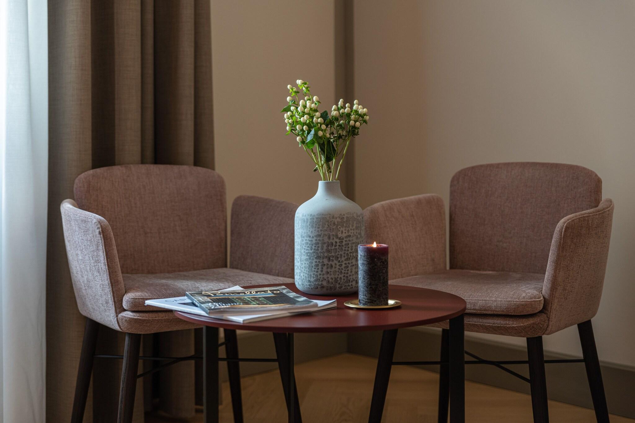 Double Deluxe King Bed