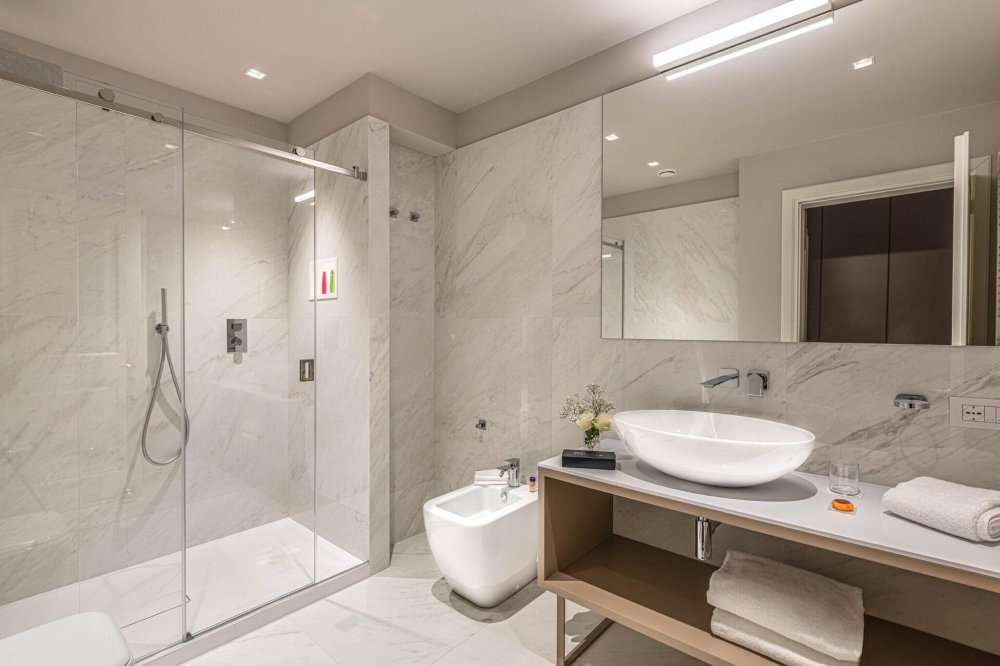 Double Premier King Bed