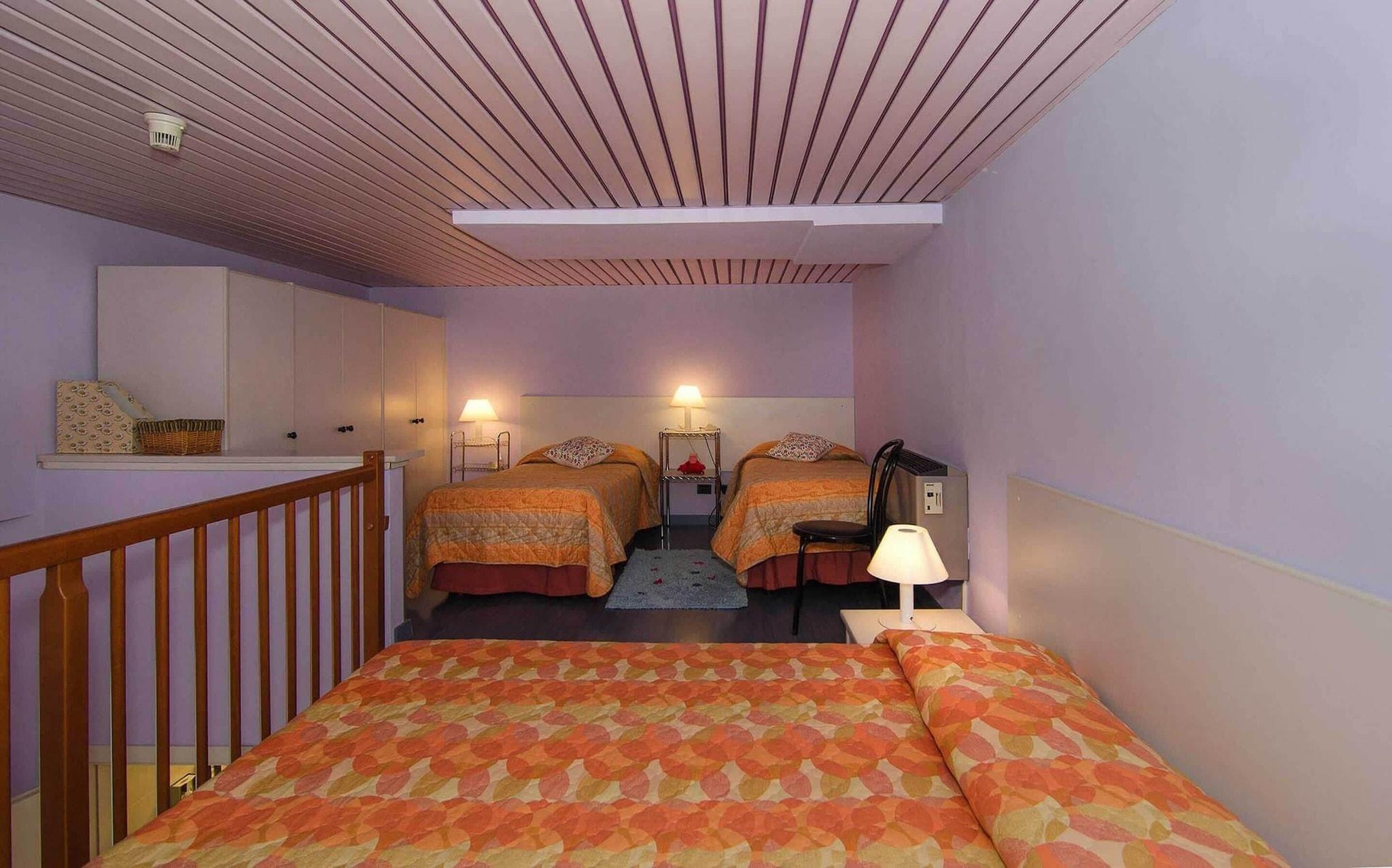 Quadruple Three Beds