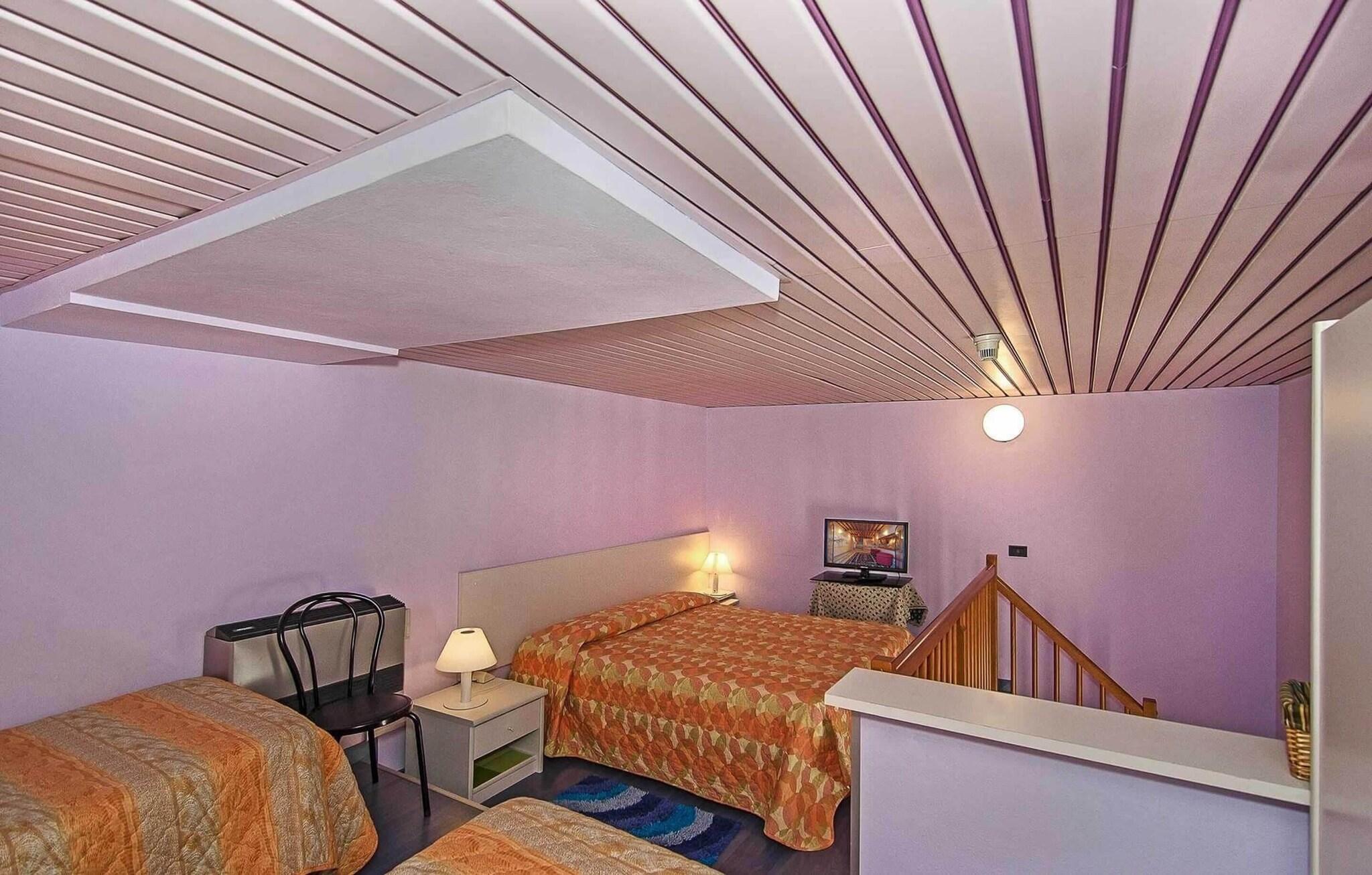 Quadruple Three Beds