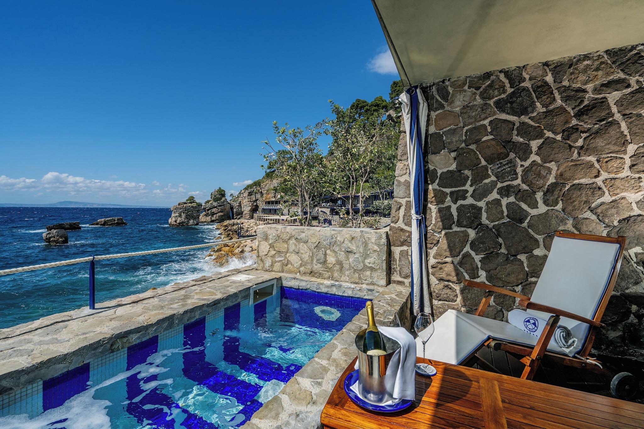 Double Sea View with Private Pool