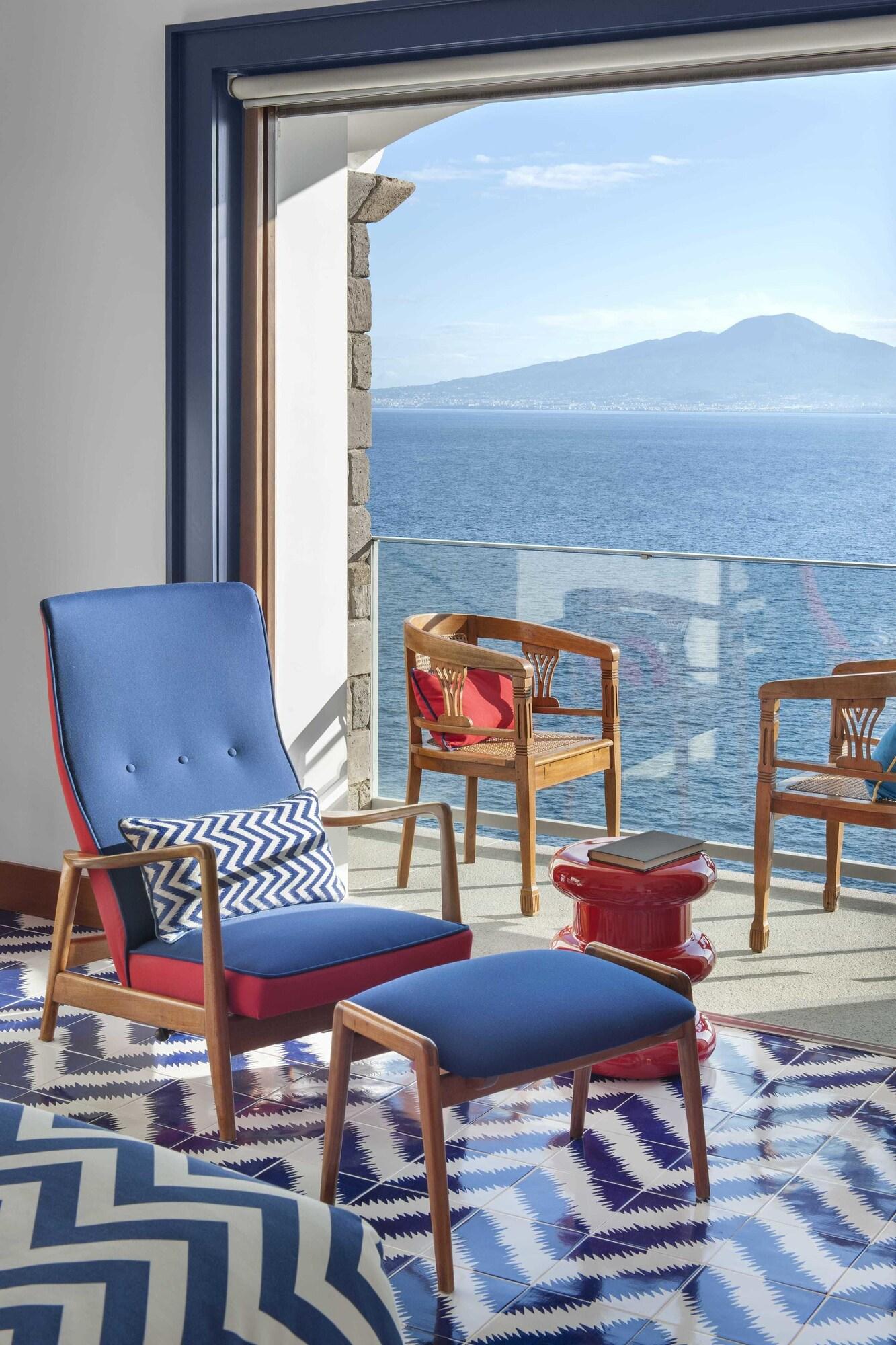 Junior Suite Sea View with Balcony