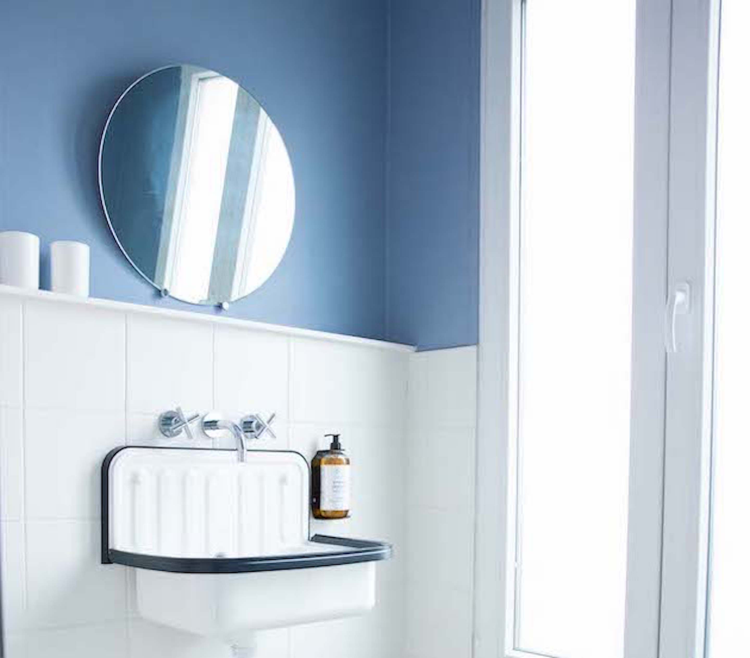 Double or Twin King Size Bed