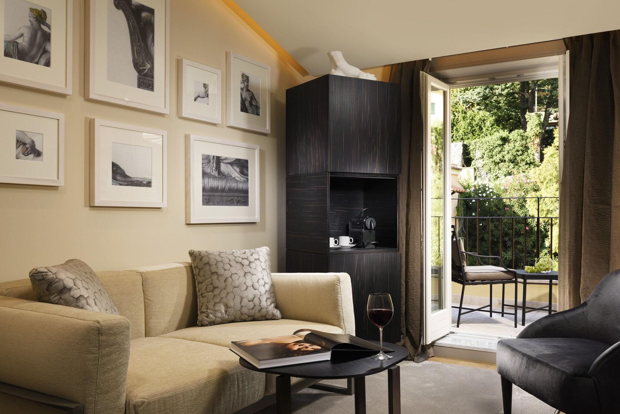 Double Classic King Bed