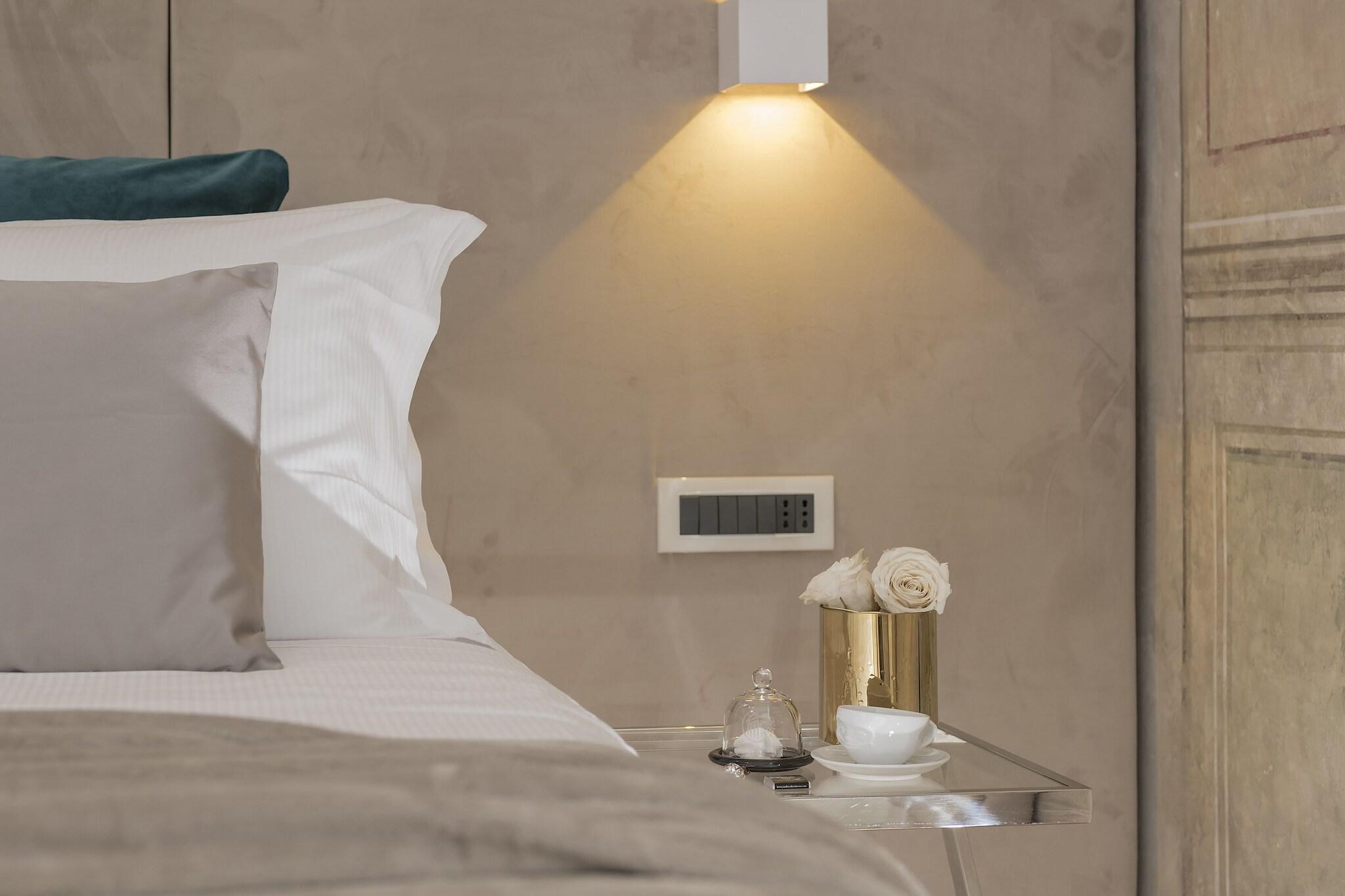 Double or Twin Queen Size Bed