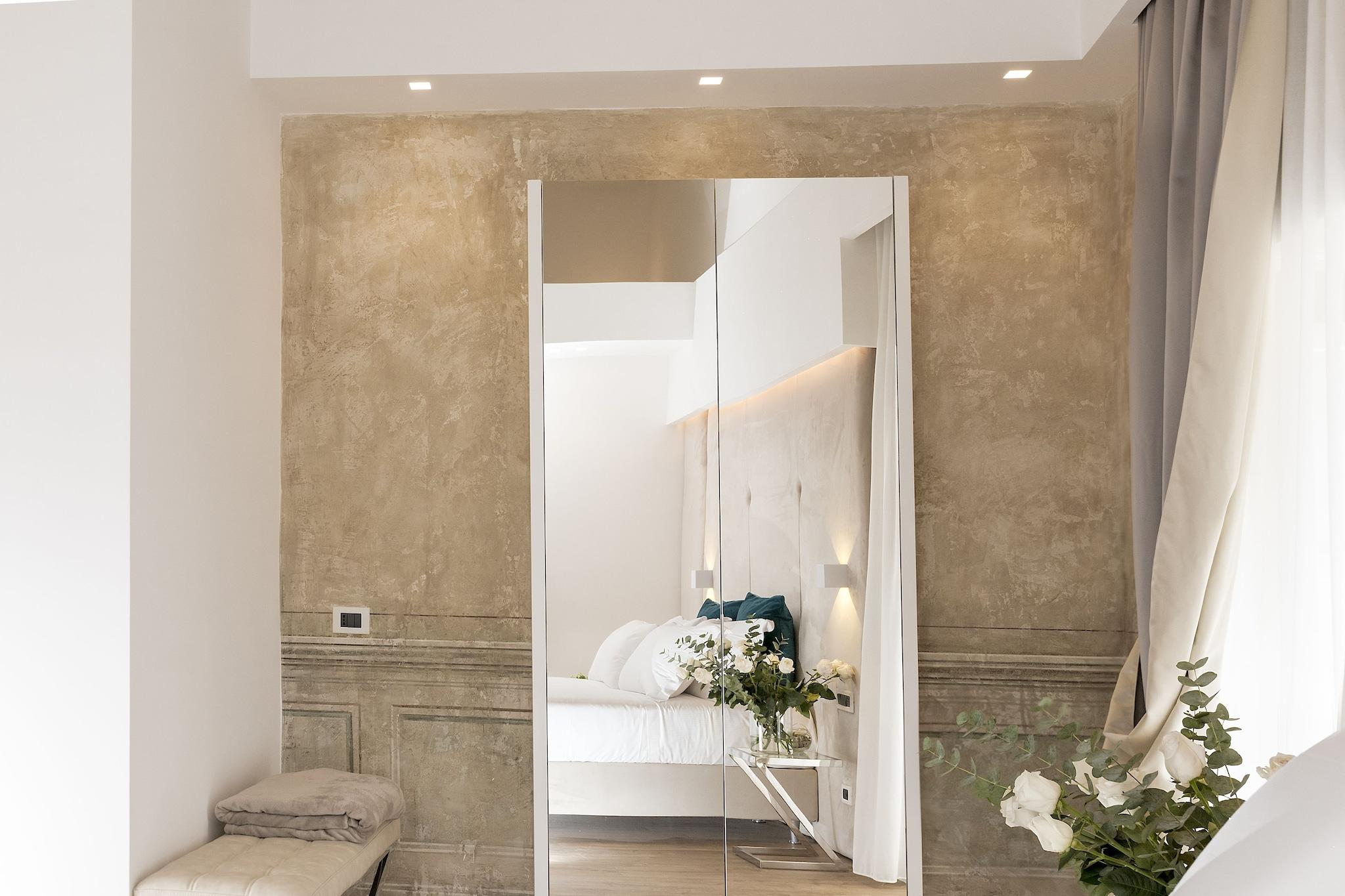 Double or Twin Superior Queen Bed