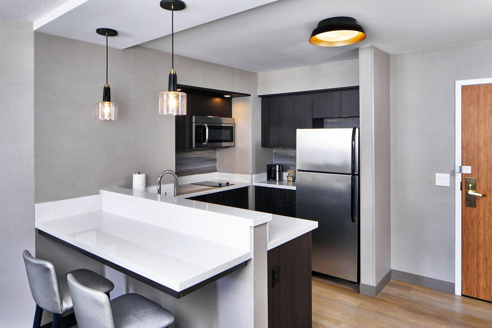 Studio King Size Bed