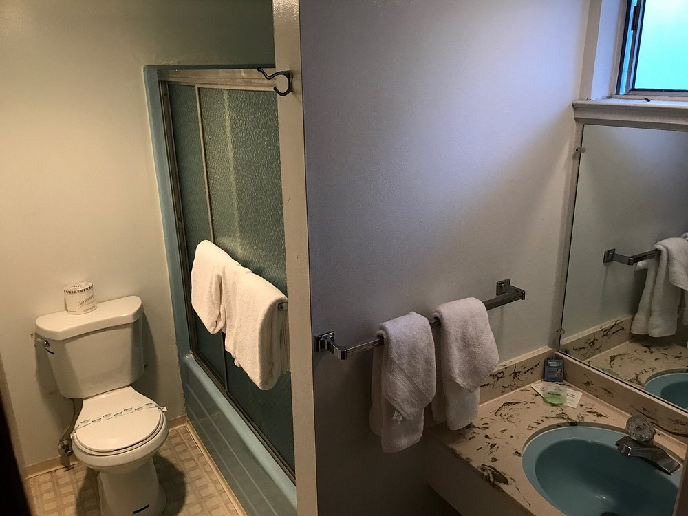 Double Deluxe King Bed