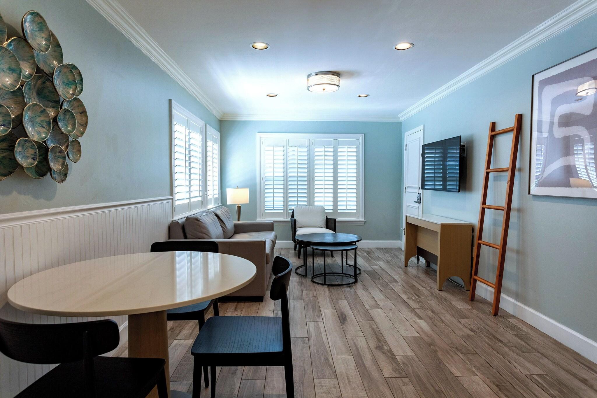 Suite King Bed One Bedroom 