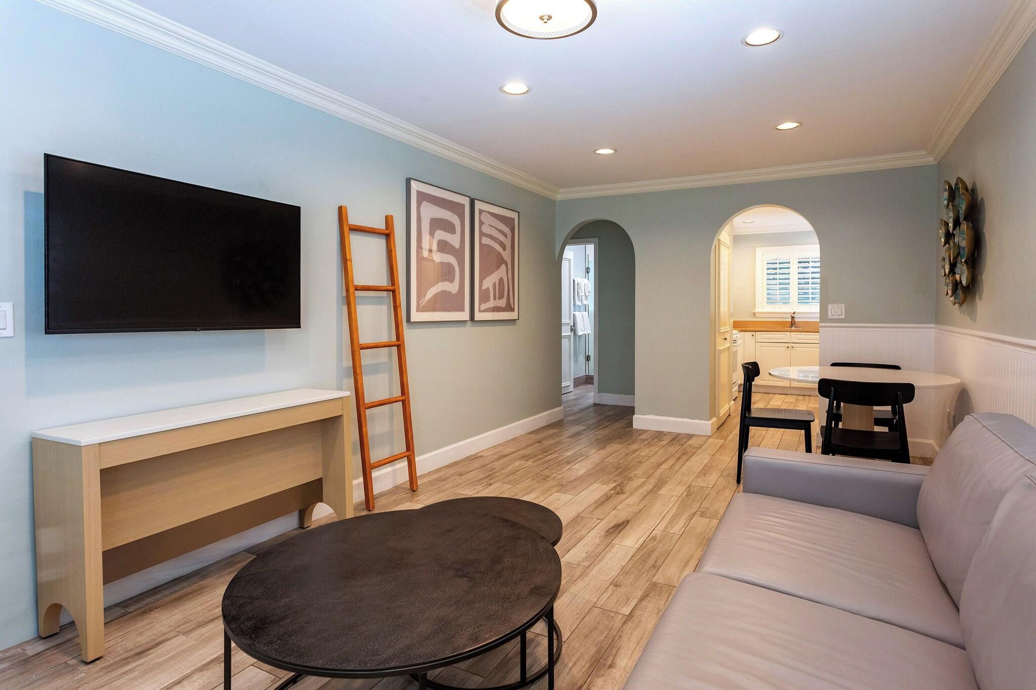 Suite King Bed One Bedroom 