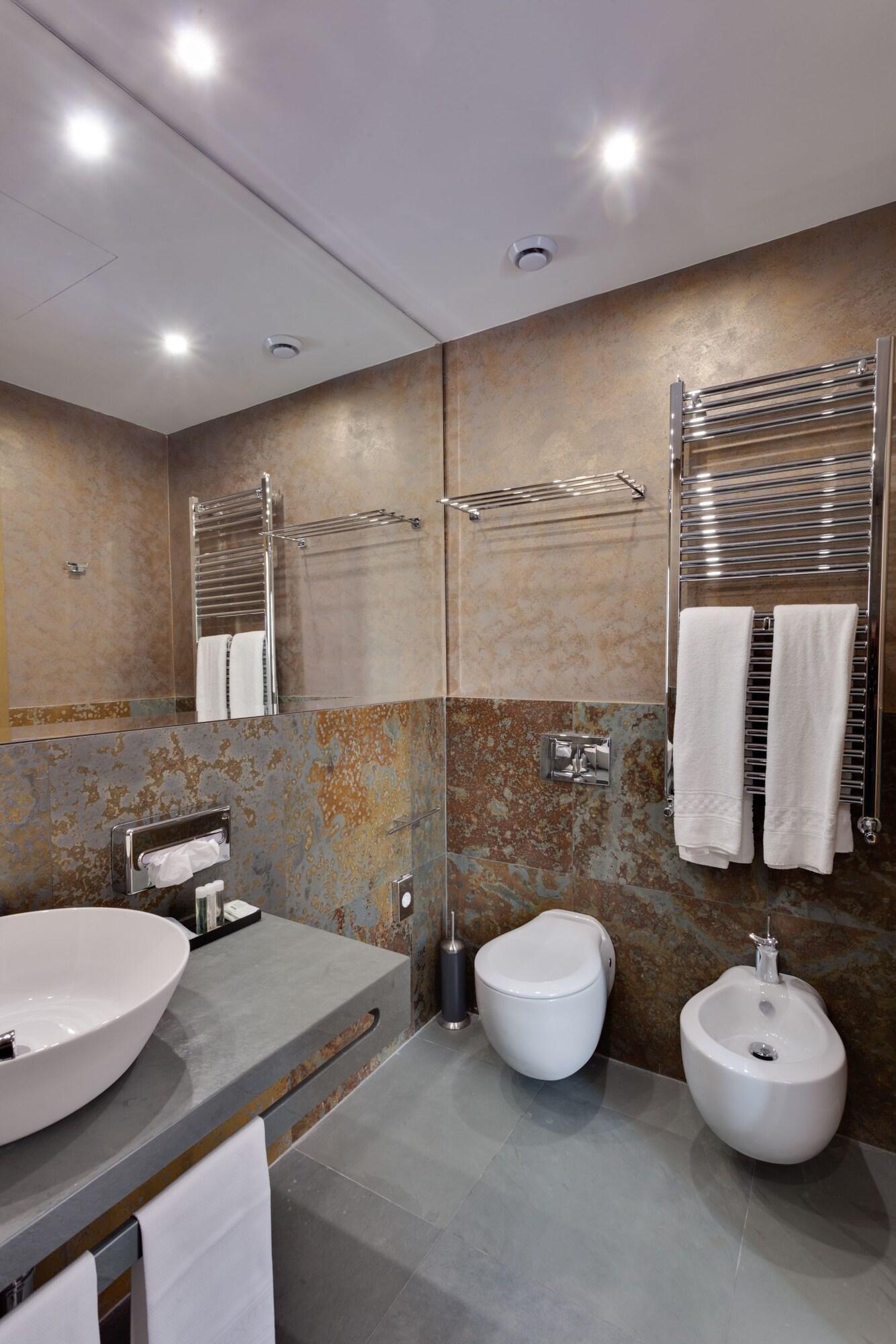 Double Deluxe City View