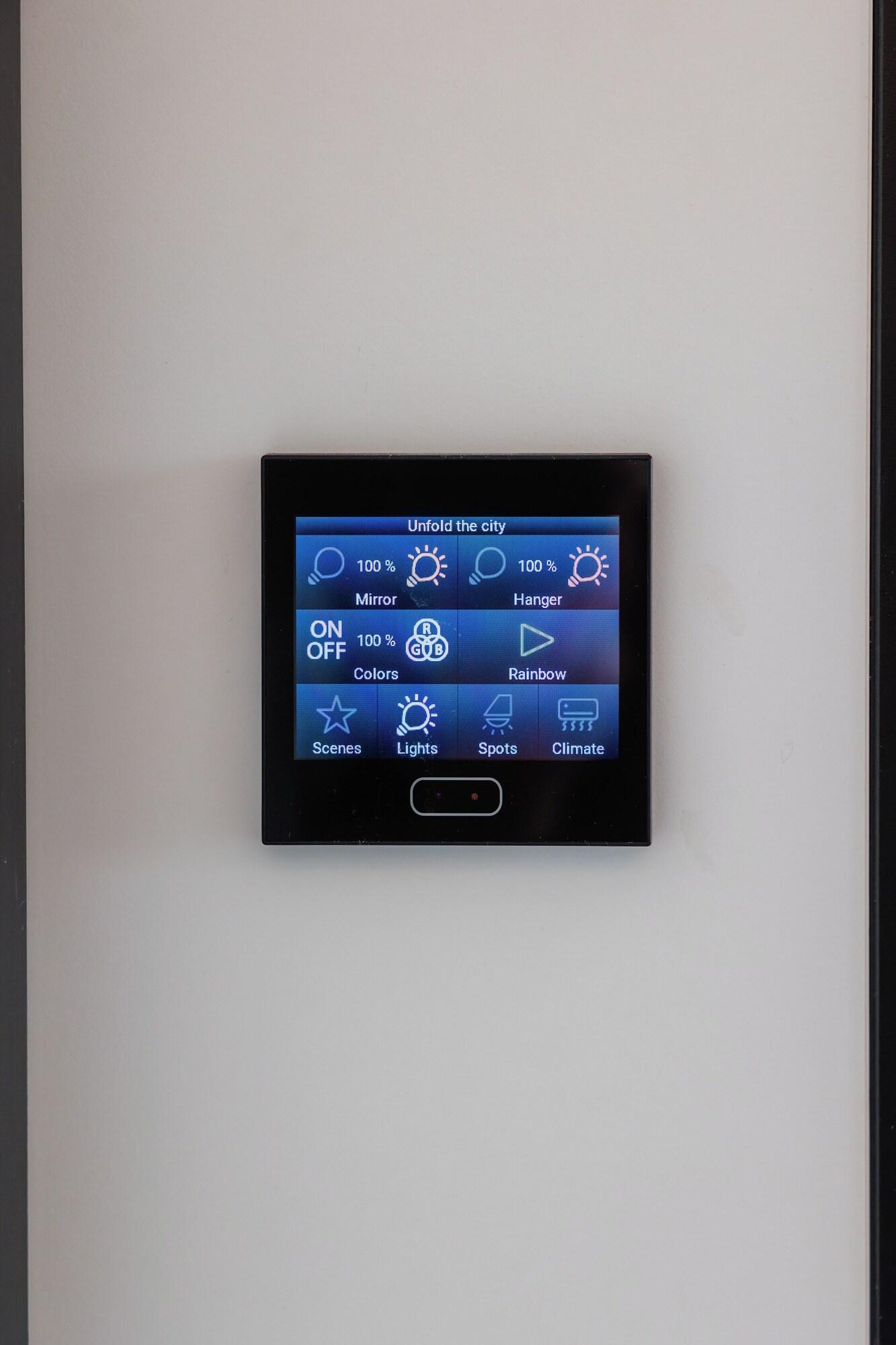 Double Queen Size Bed