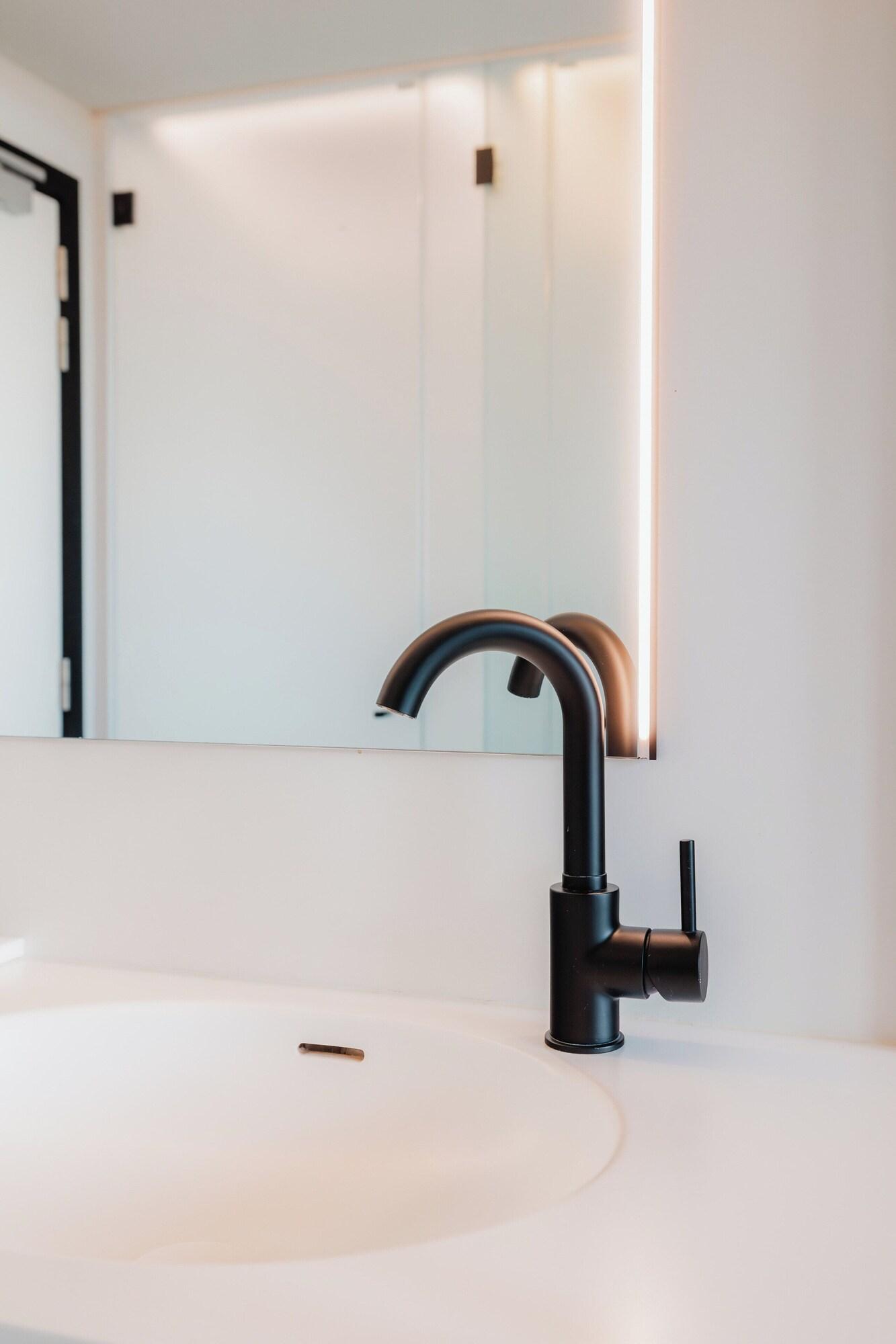 Double Queen Size Bed