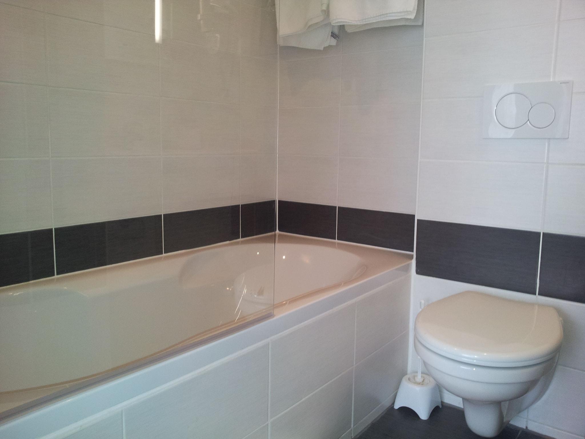 Quadruple Three Beds