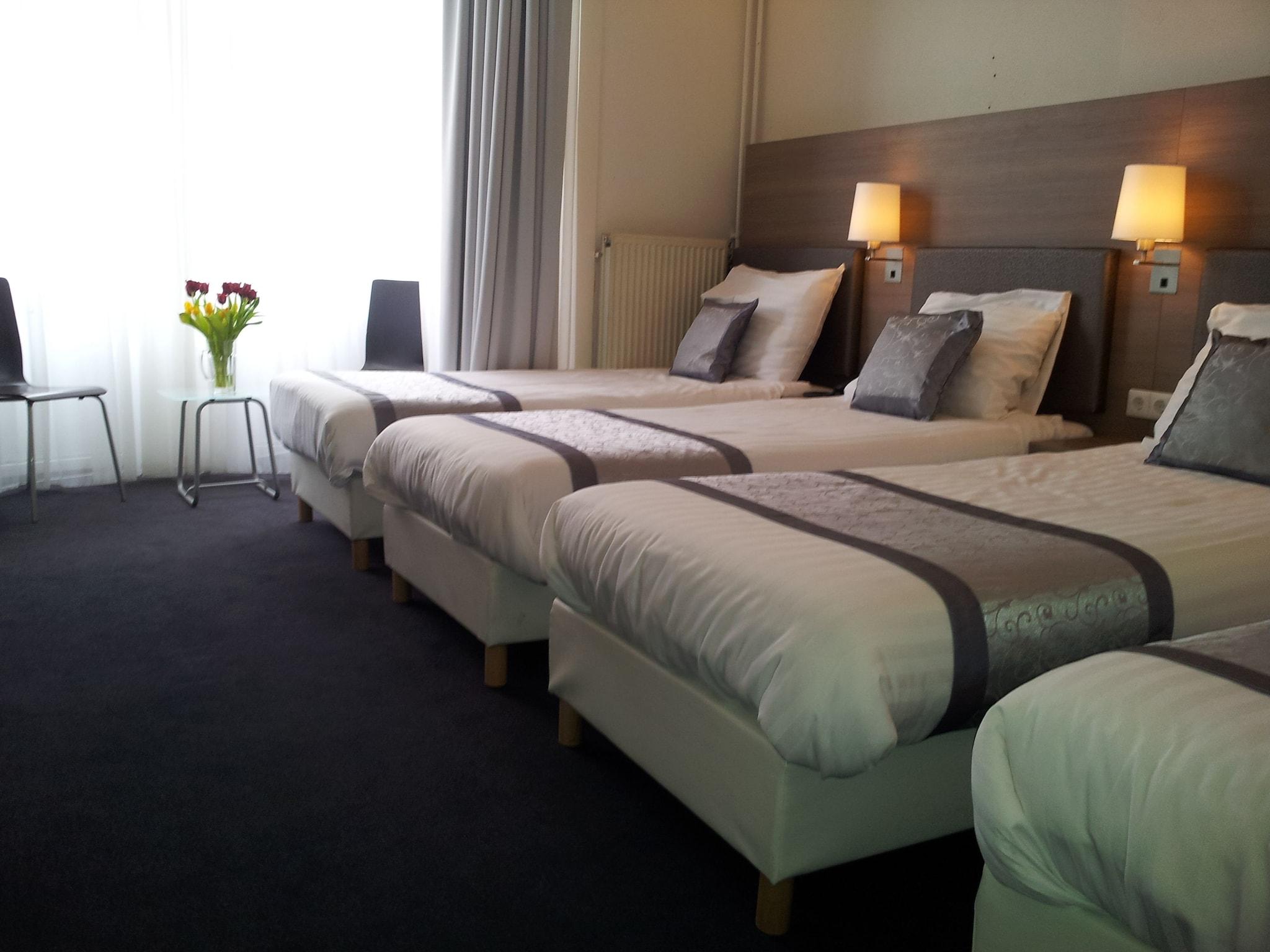 Quadruple Three Beds