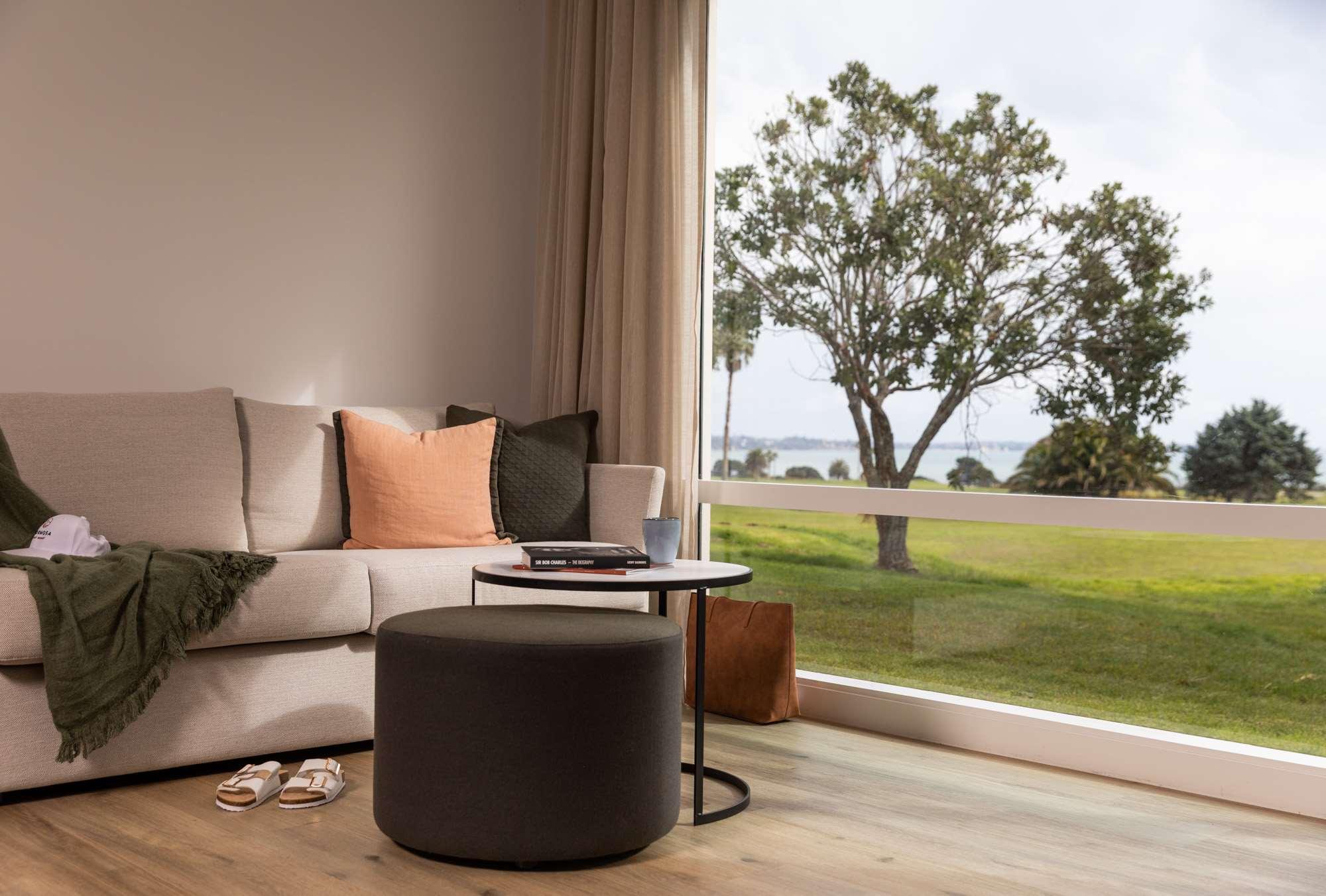 Villa Deluxe King Bed