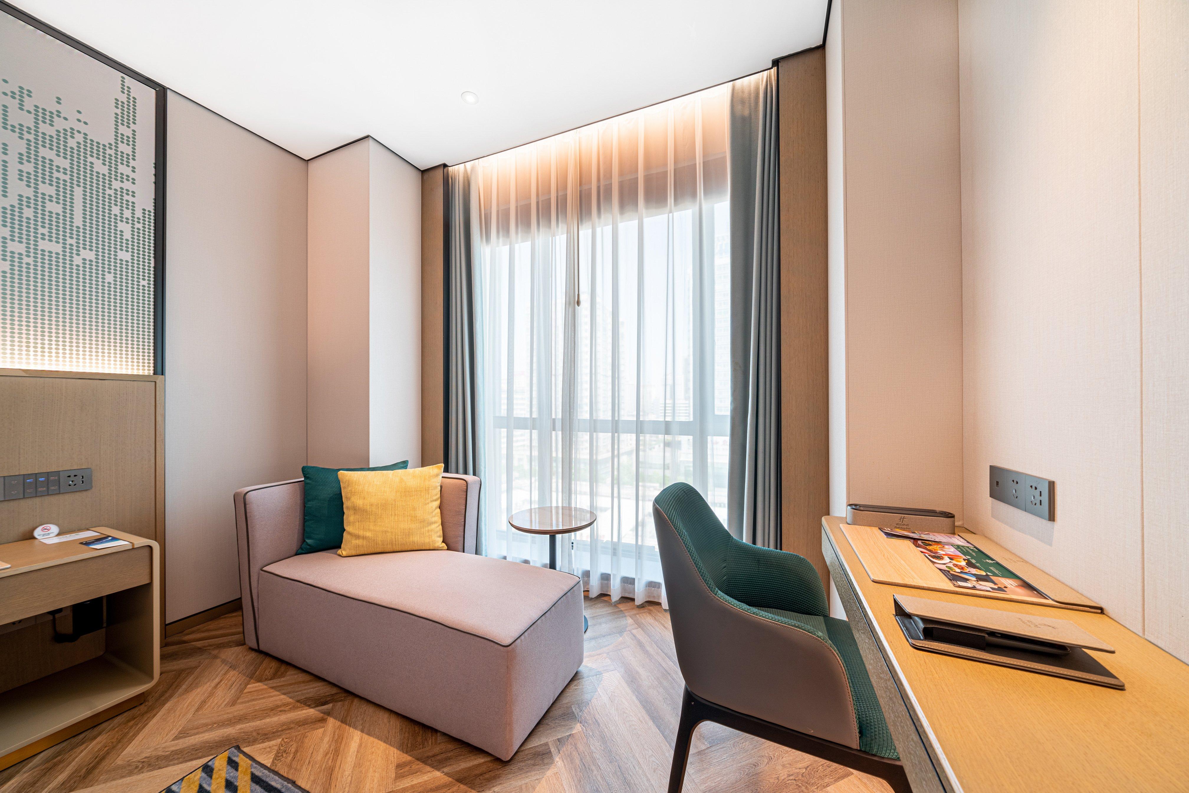 Double Premium Queen Bed