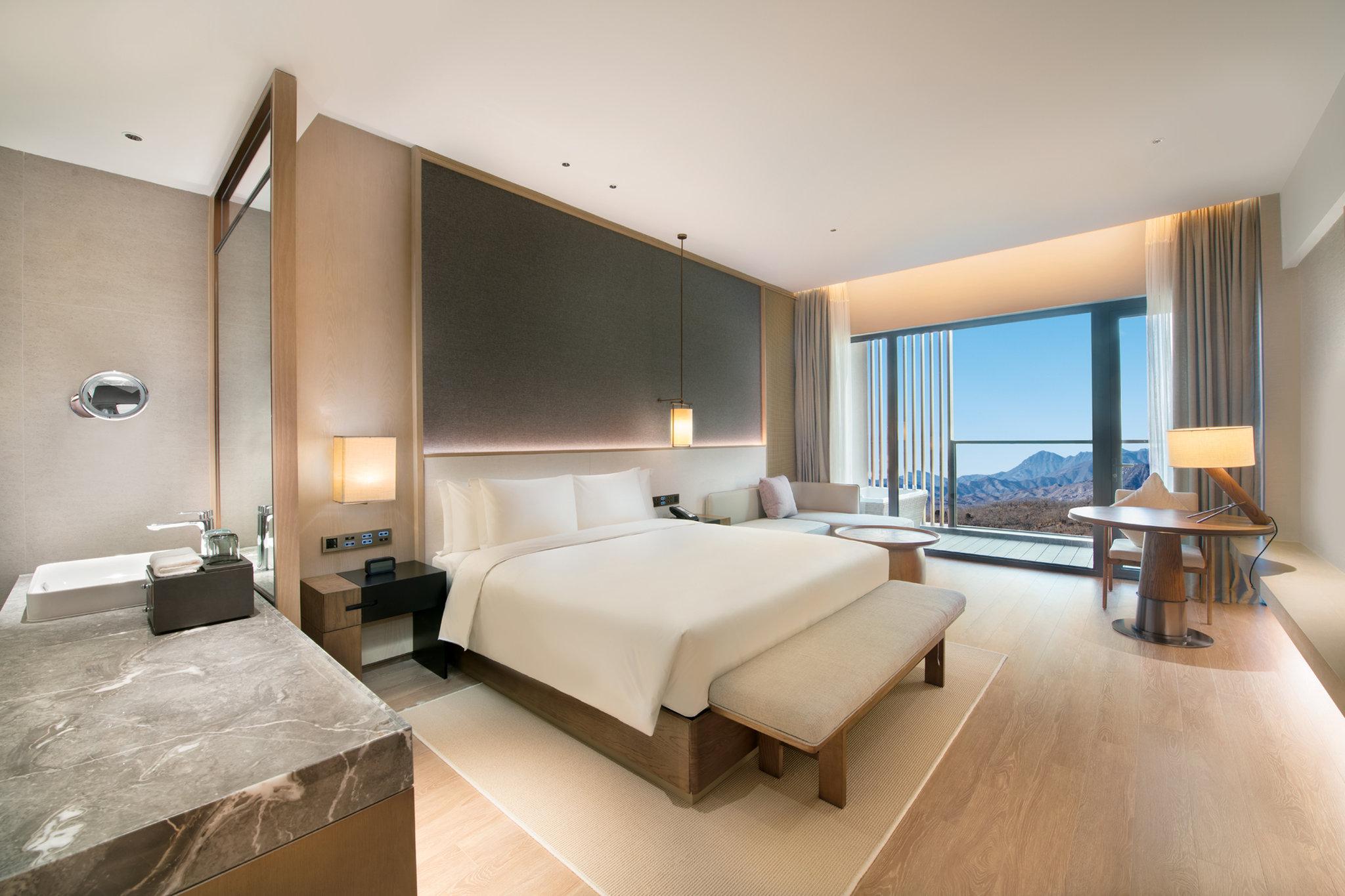 Double King Size Bed