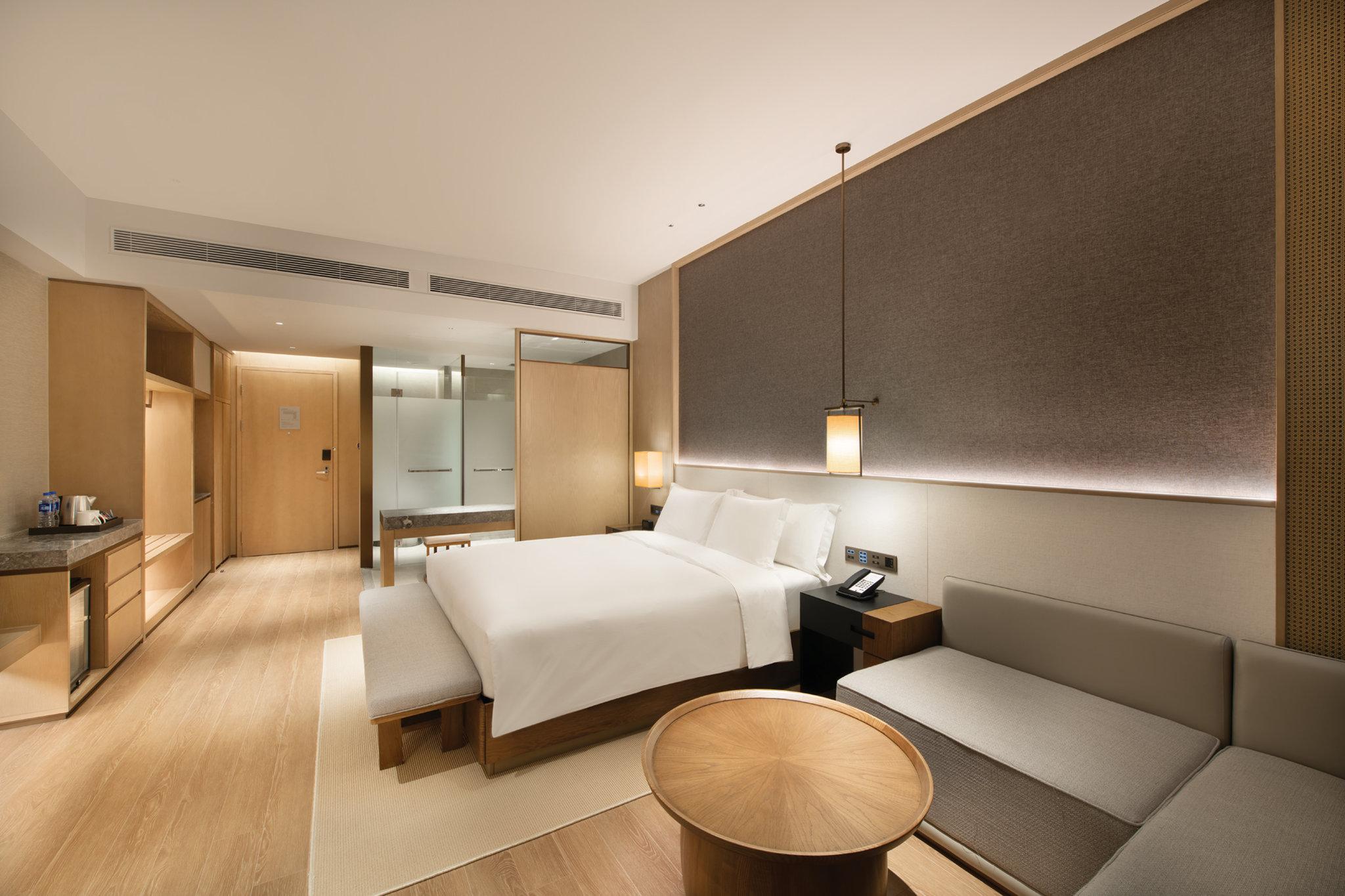 Double King Size Bed