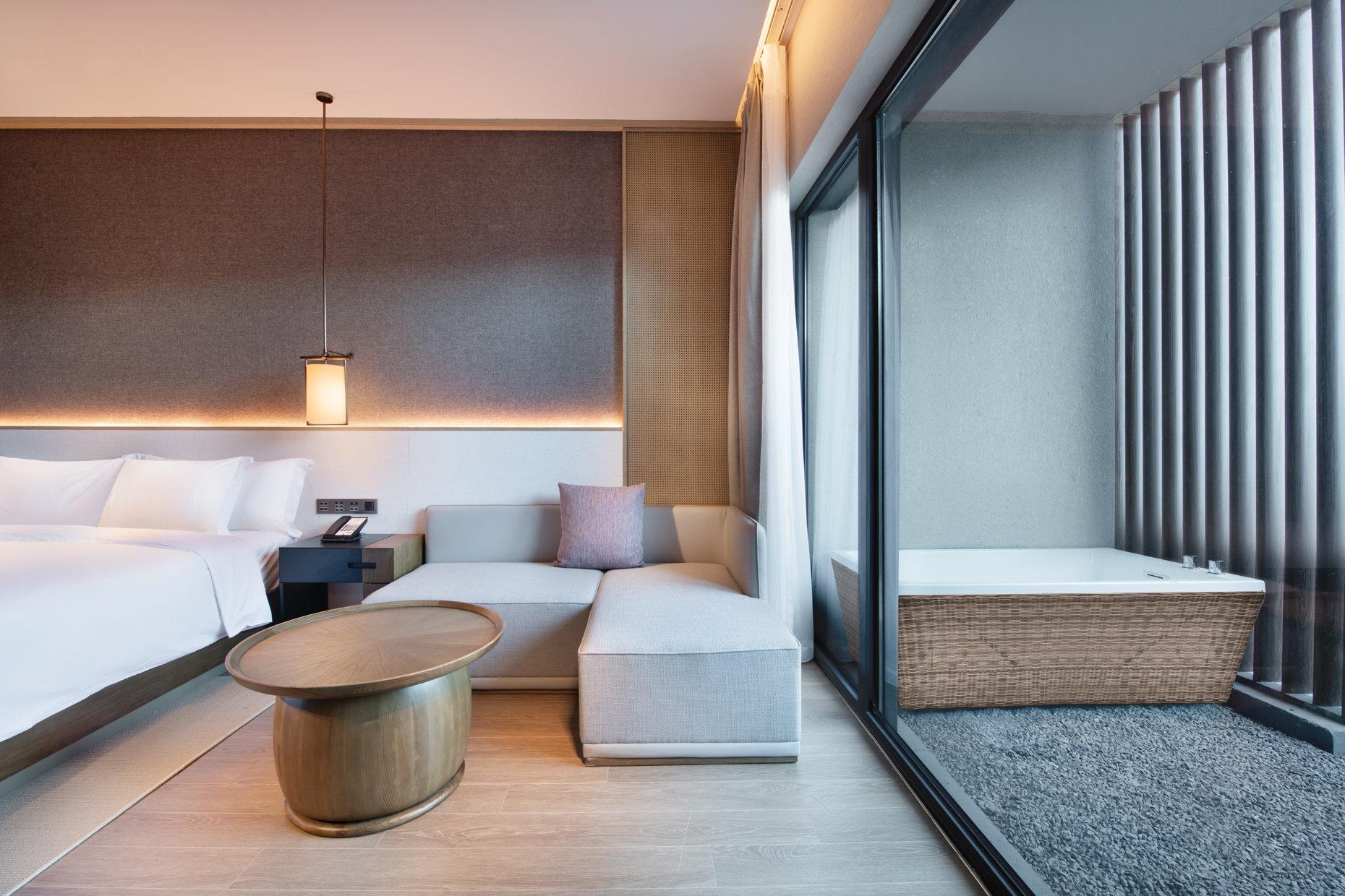 Double King Size Bed