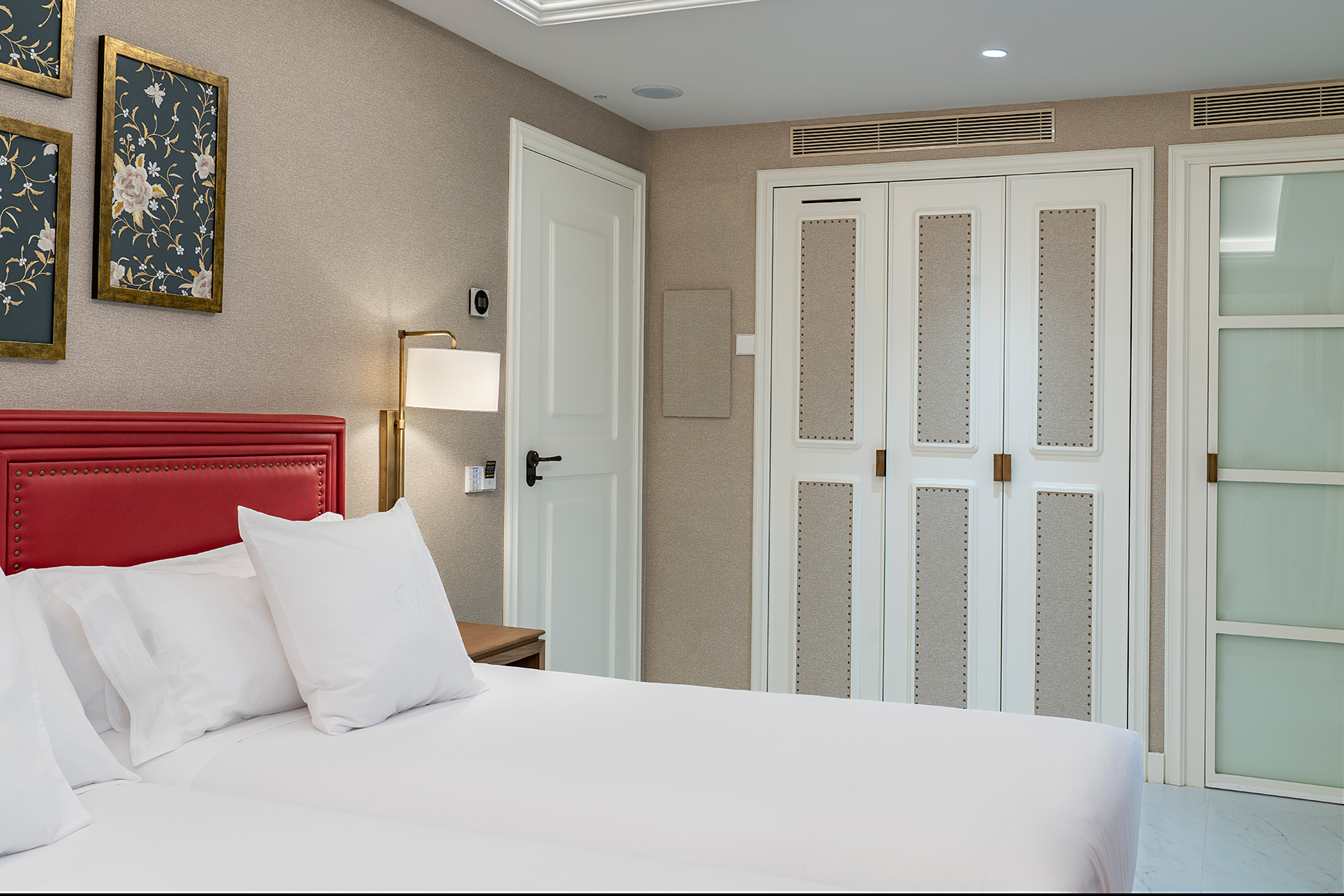 Double Single Economy