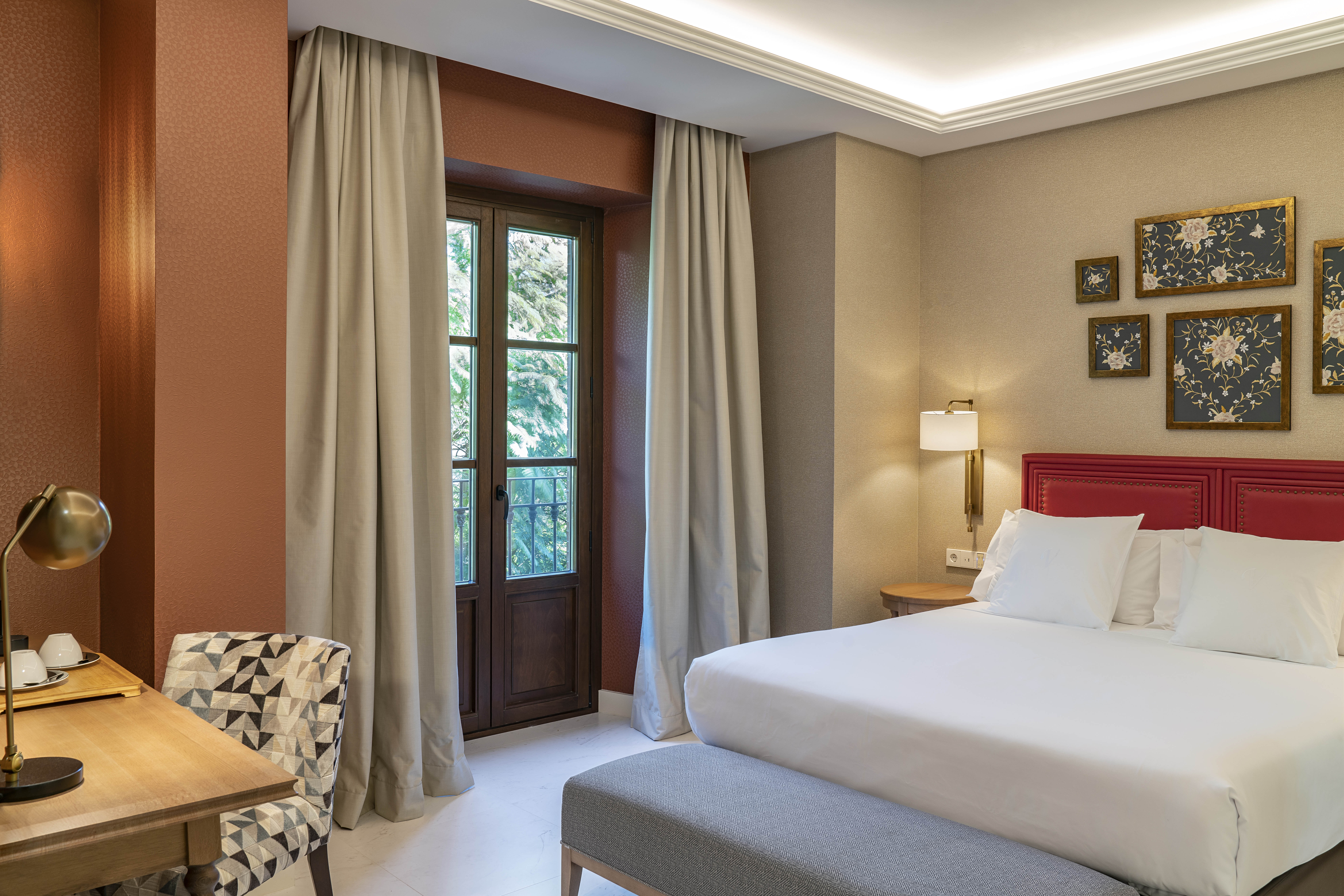 Double Single with Balcony