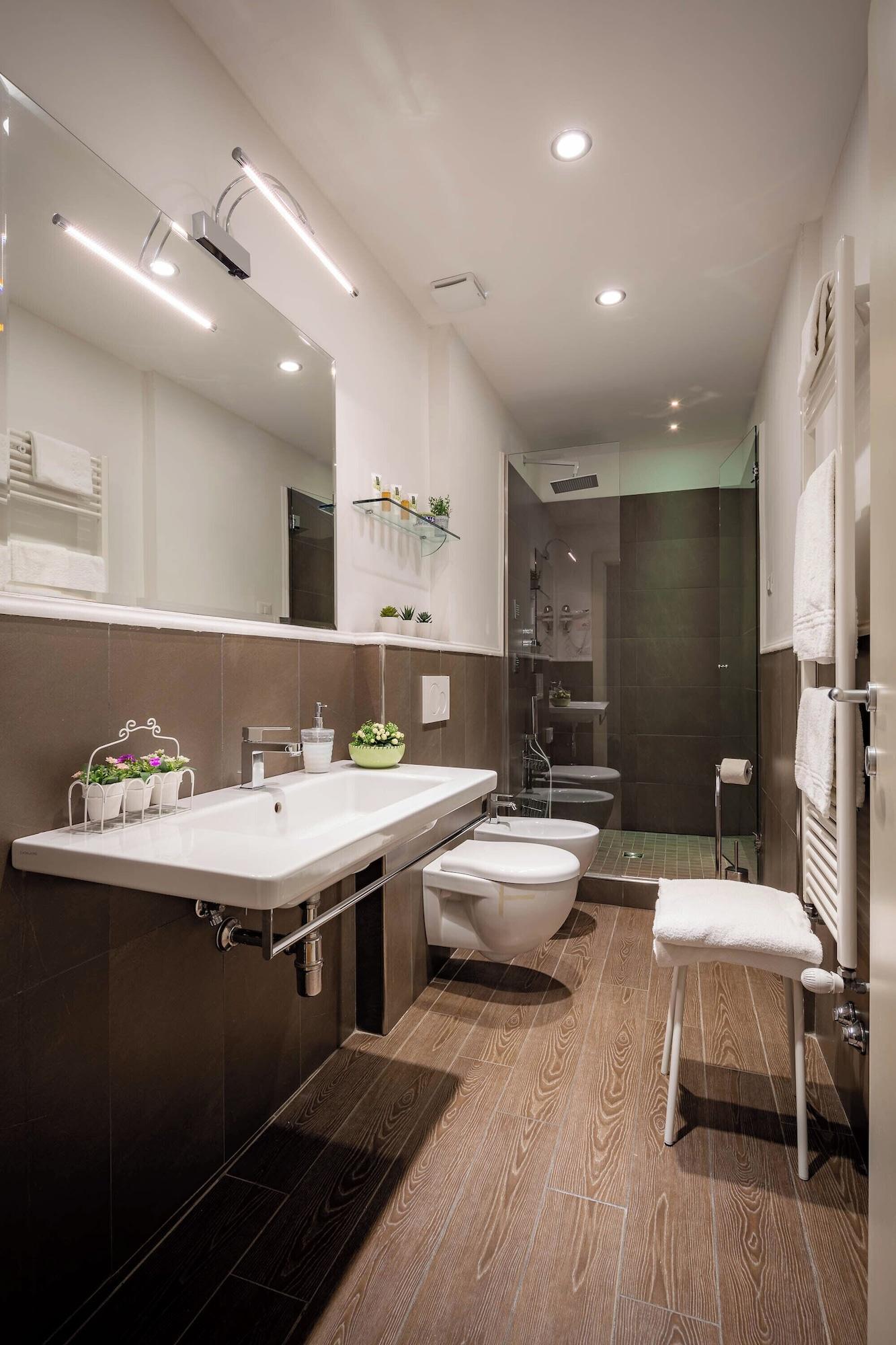 Family Room Three Beds