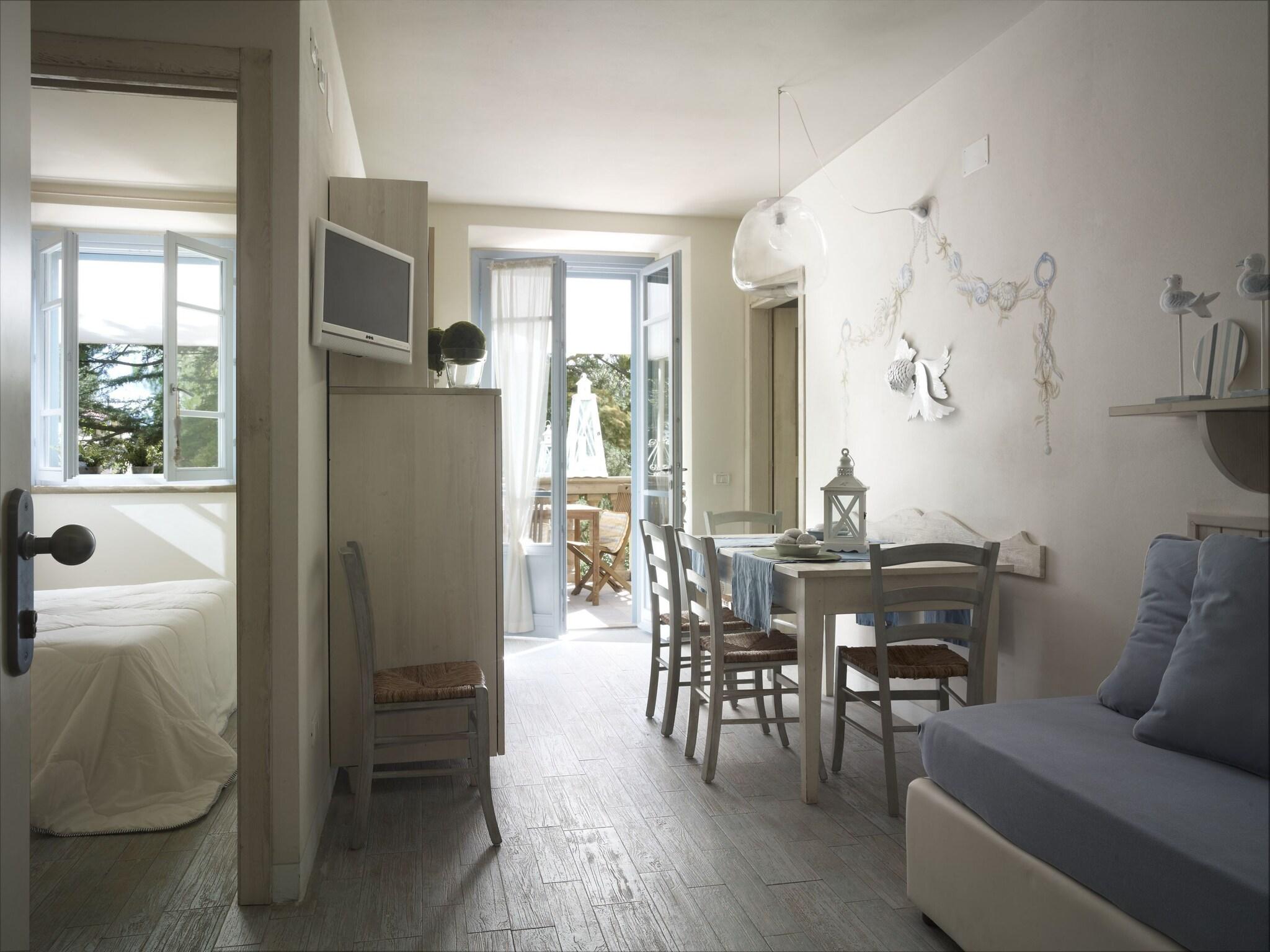 Suite Two Queen Beds