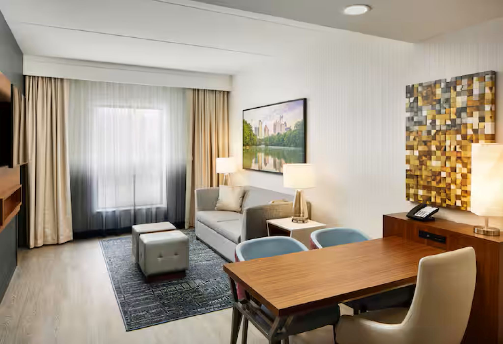 Suite Two Queen Beds