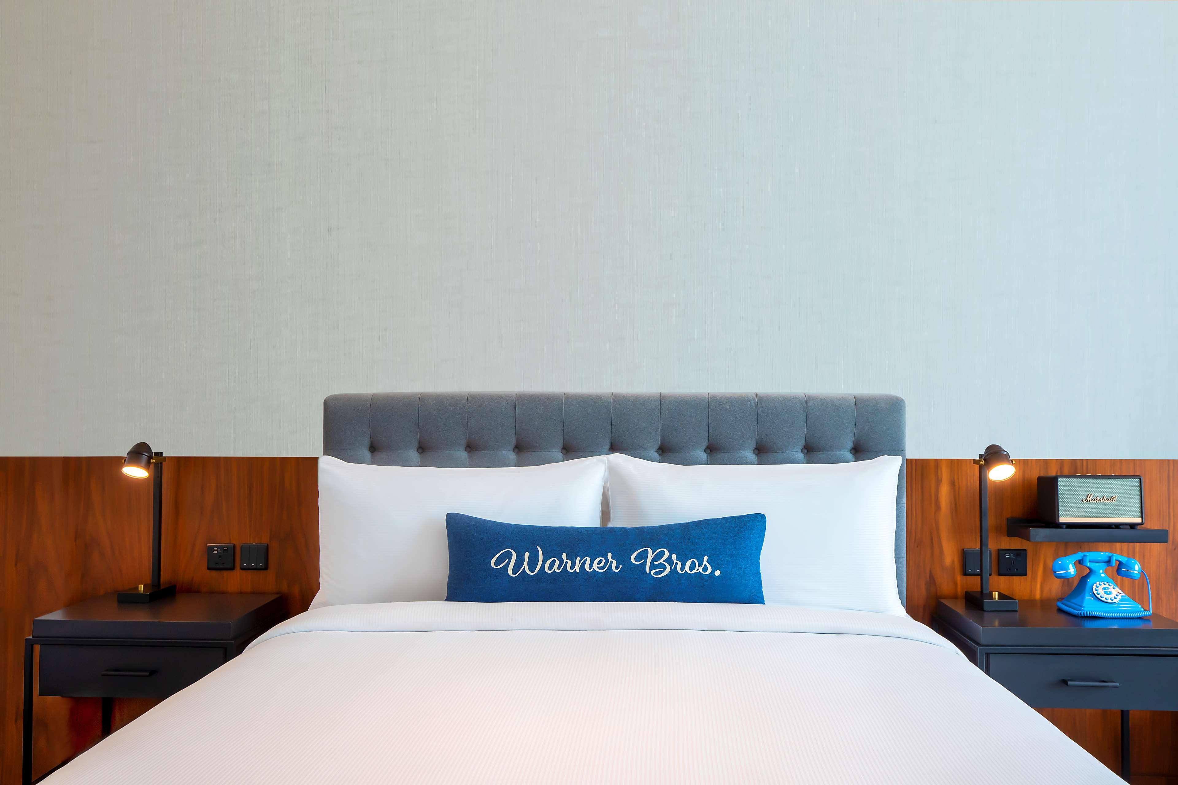 Double King Size Bed