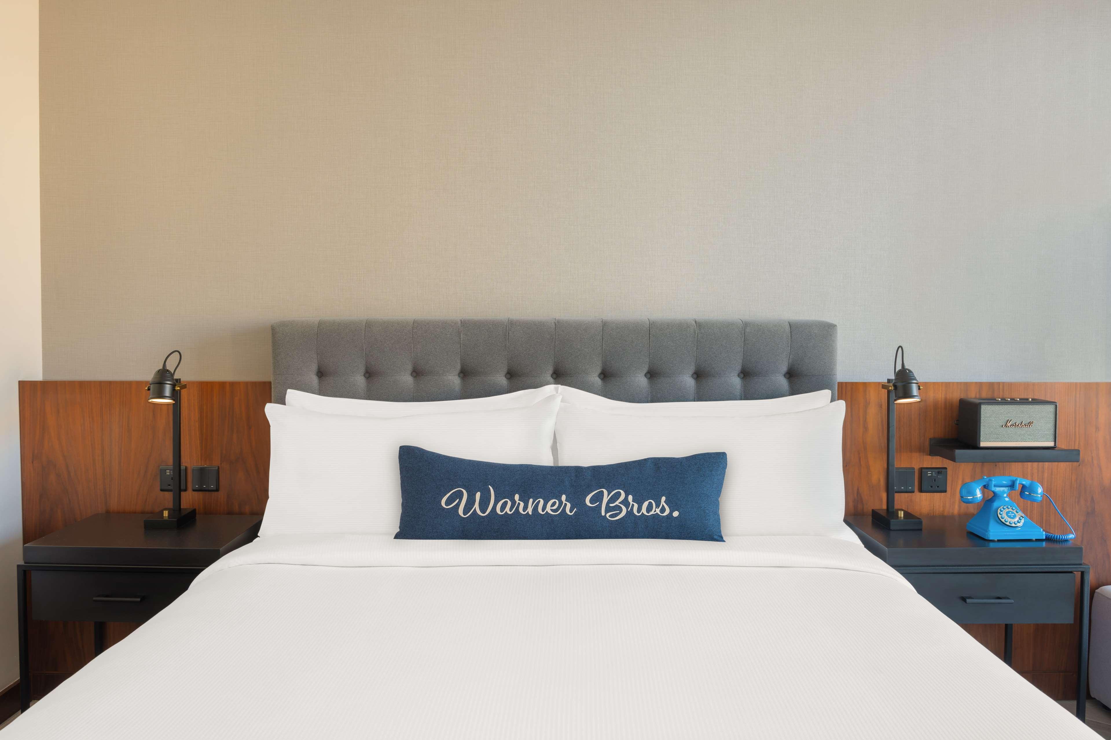 Double King Size Bed