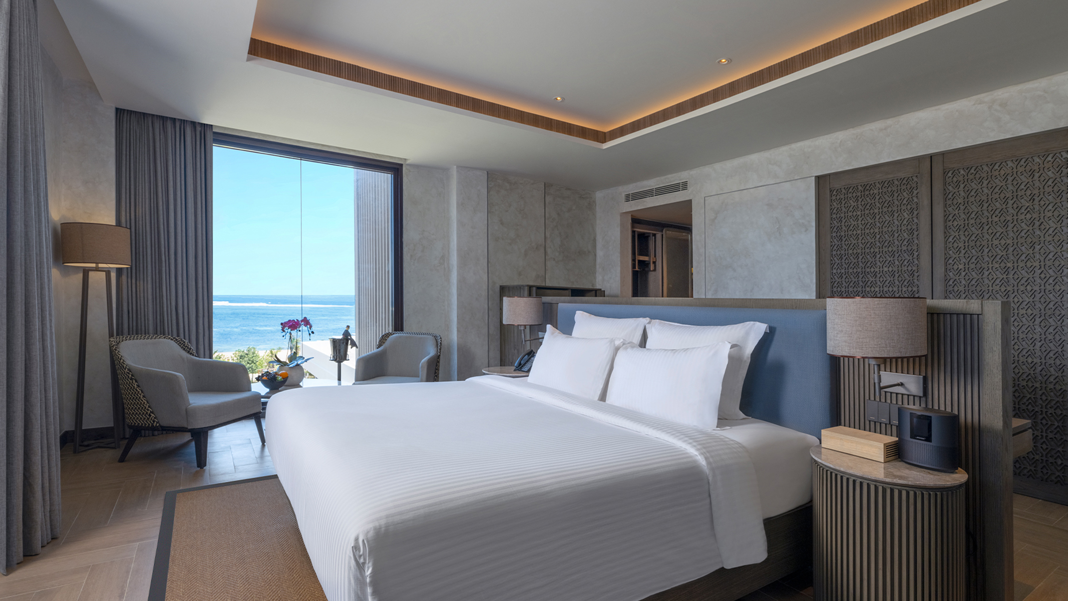 Double Executive King Bed