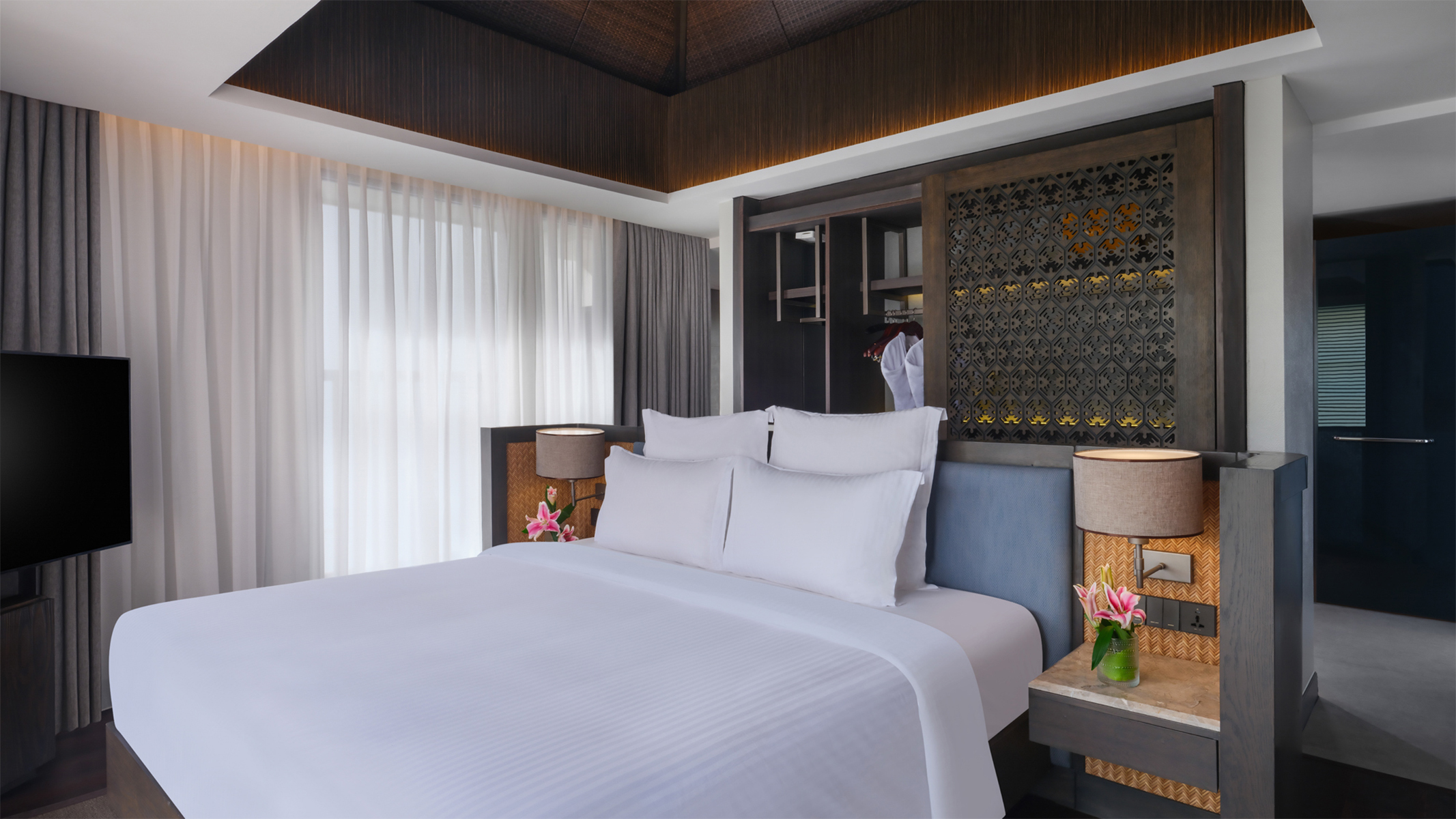 Suite with Private Pool