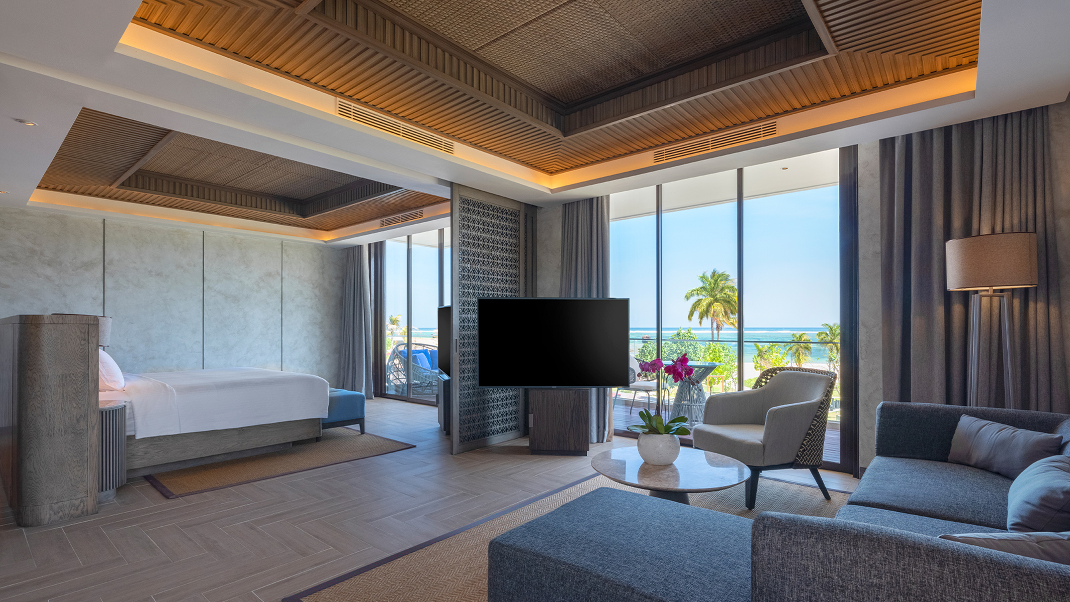 Suite Deluxe with Balcony