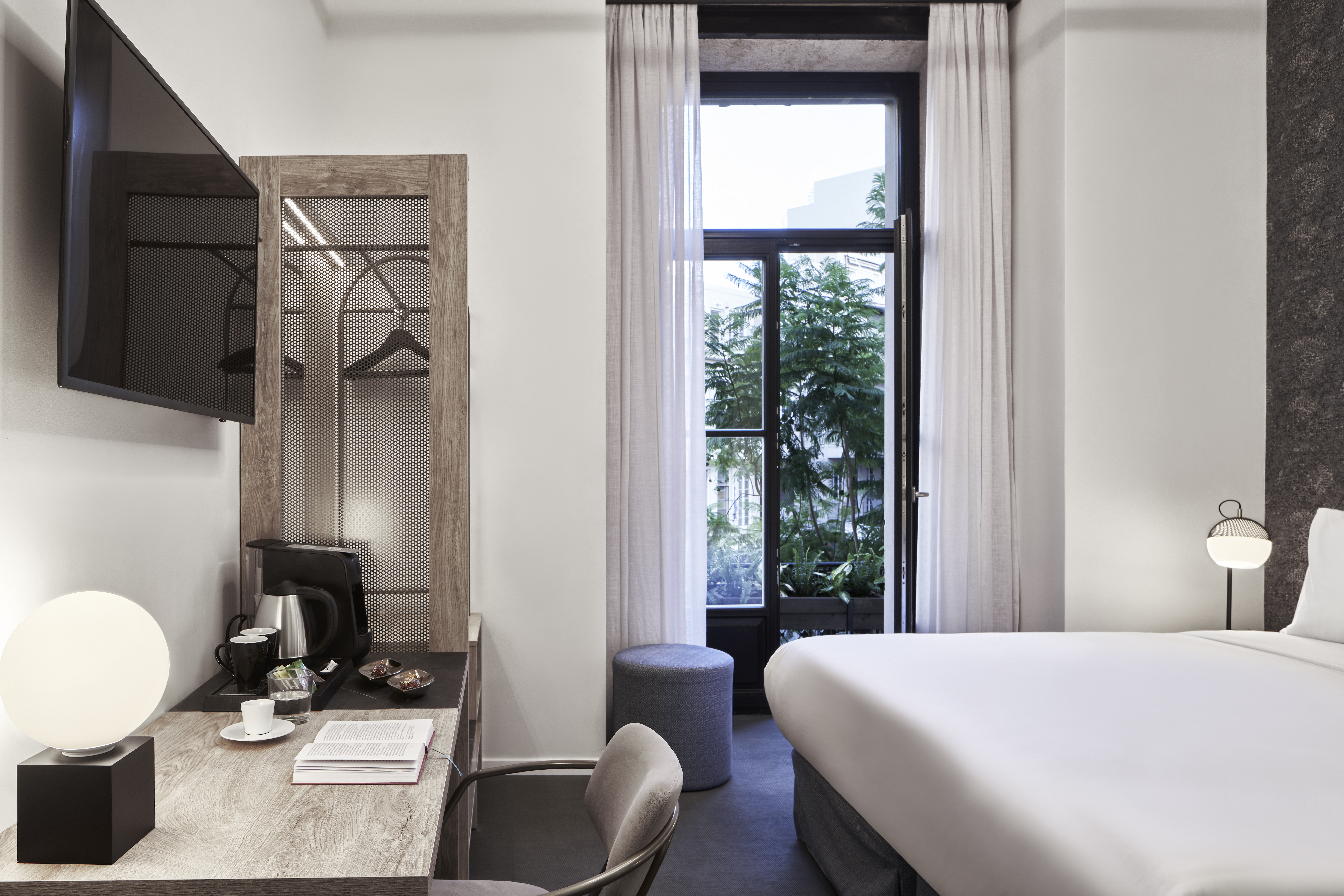 Double or Twin Deluxe